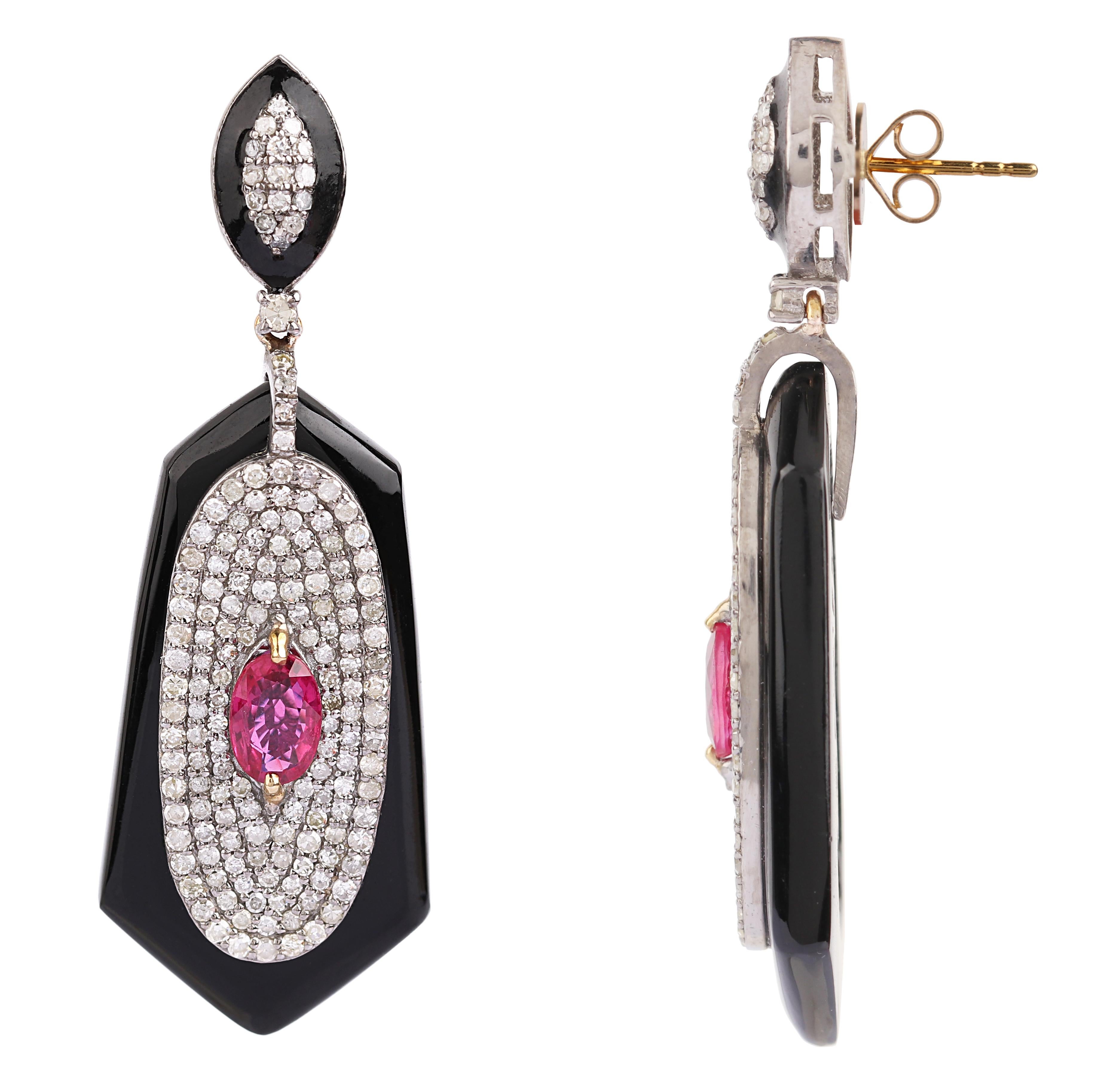 Marquise Cut 16.31 Carats Diamond, Ruby, and Black Onyx Drop Earrings in Contemporary Style For Sale