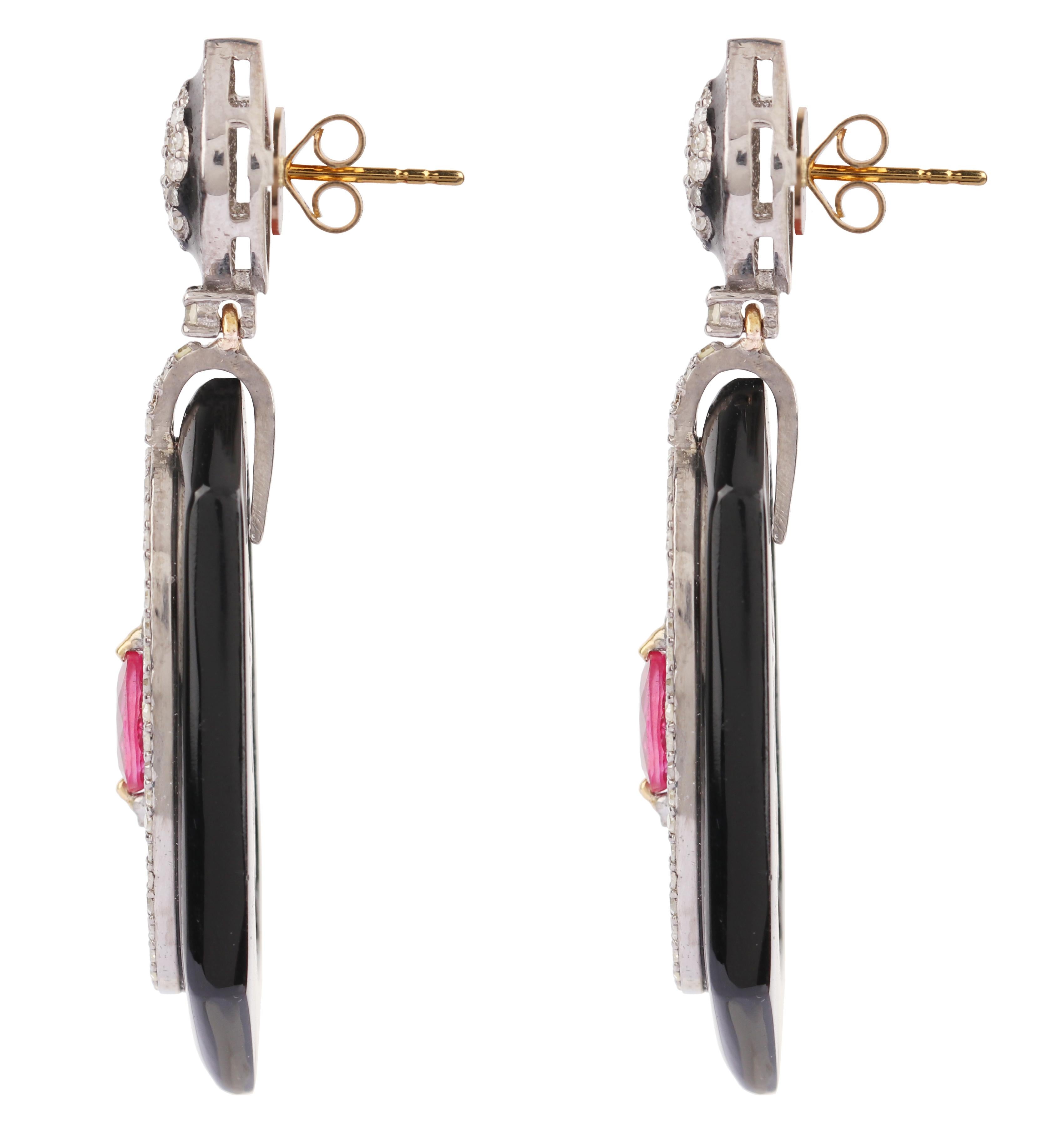 16.31 Carats Diamond, Ruby, and Black Onyx Drop Earrings in Contemporary Style For Sale 1