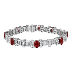16,32 Karat ovaler Rubin & Baguette-Diamant-Armband aus Platin