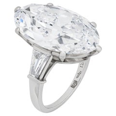 16.35 Carat Oval Statement Brilliant White 18K Gold Collector’s Grade Grandeur