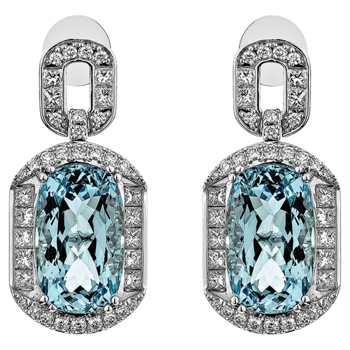 16.369 Carat Aquamarine Drop Earring in 18Karat Whtie Gold With White Diamond. For Sale