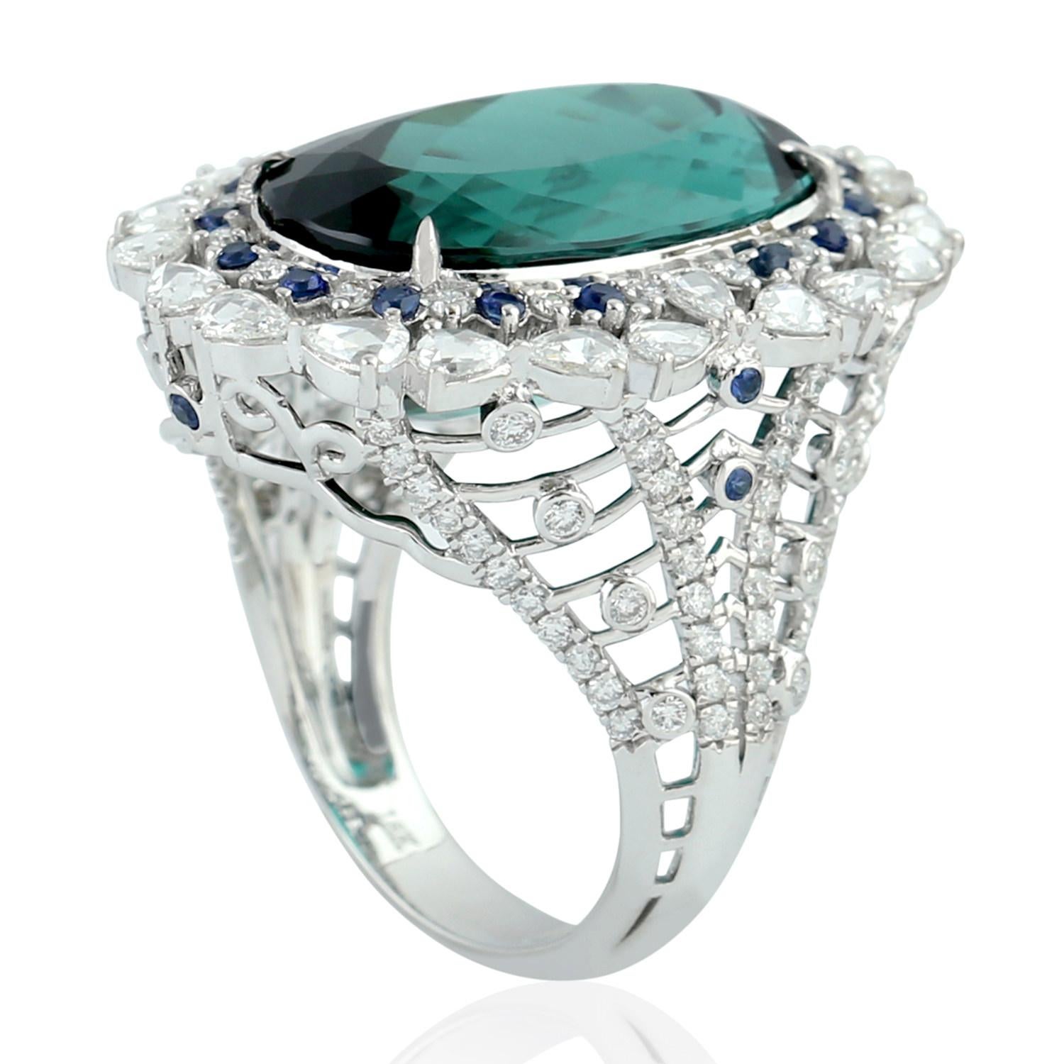 Mixed Cut 16.39ct Mint Green Tourmaline Cocktail Ring With Sapphire & Diamonds In 18k Gold For Sale