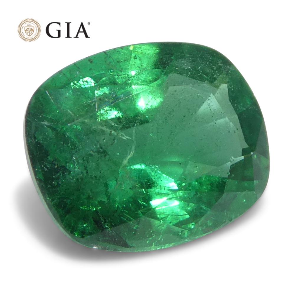 1,63 carati di smeraldo verde a cuscino certificato GIA Zambia (F2) in vendita 1
