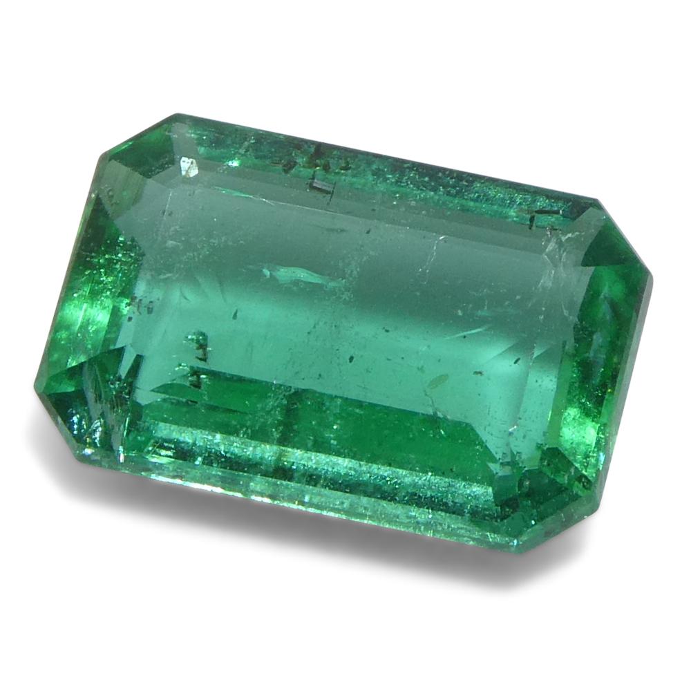 1.63ct Octagonal/Emerald Cut Green Emerald from Zambia (Émeraude verte de Zambie) en vente 3