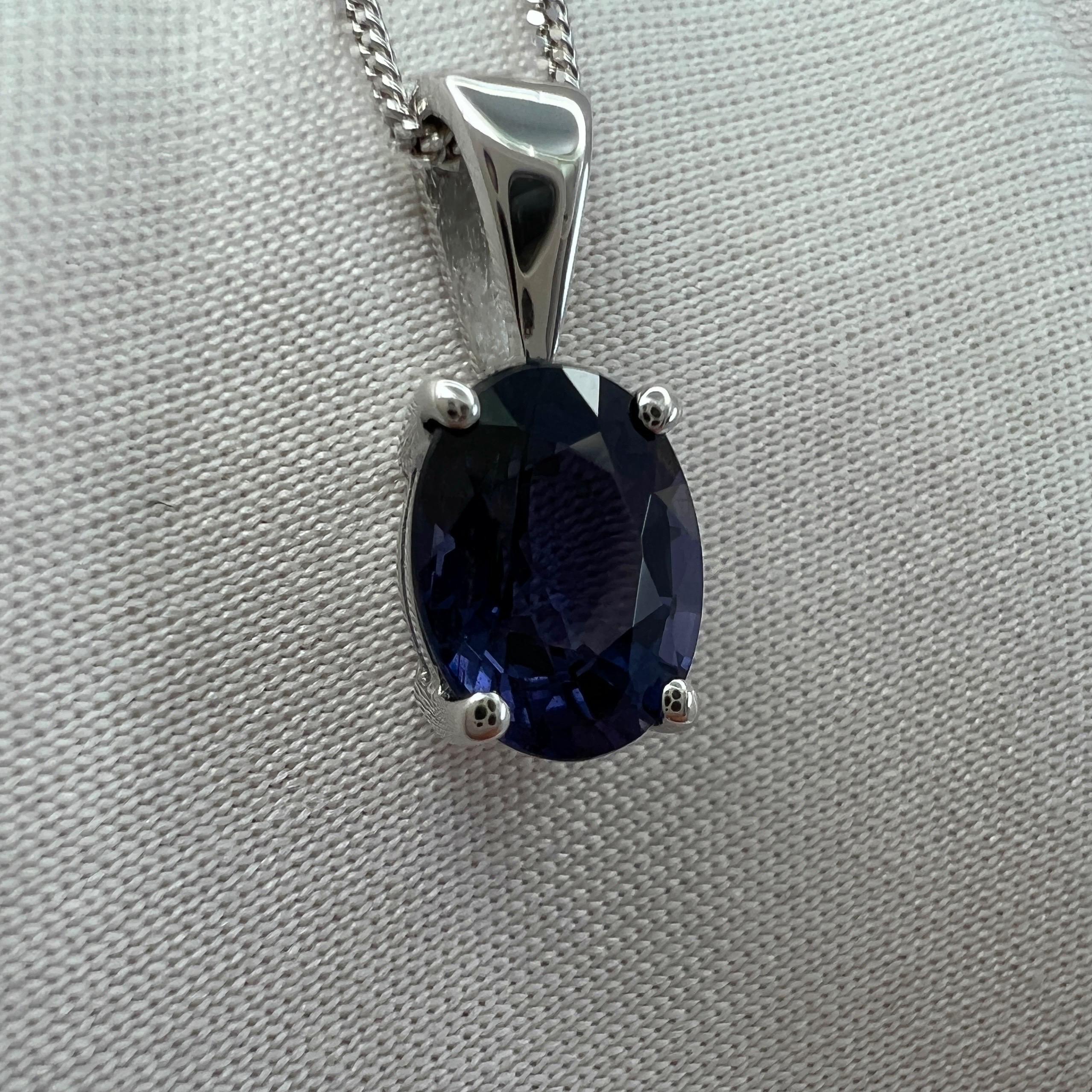 1.63ct Purple Blue Spinel Oval Cut 18k White Gold Solitaire Pendant Necklace In New Condition For Sale In Birmingham, GB