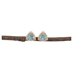 1.63ct Sky Blue Topaz Stud Ears w Diamond Halo in 14K Solid Gold (Boucles d'oreilles en or massif 14K)  TR 6mm
