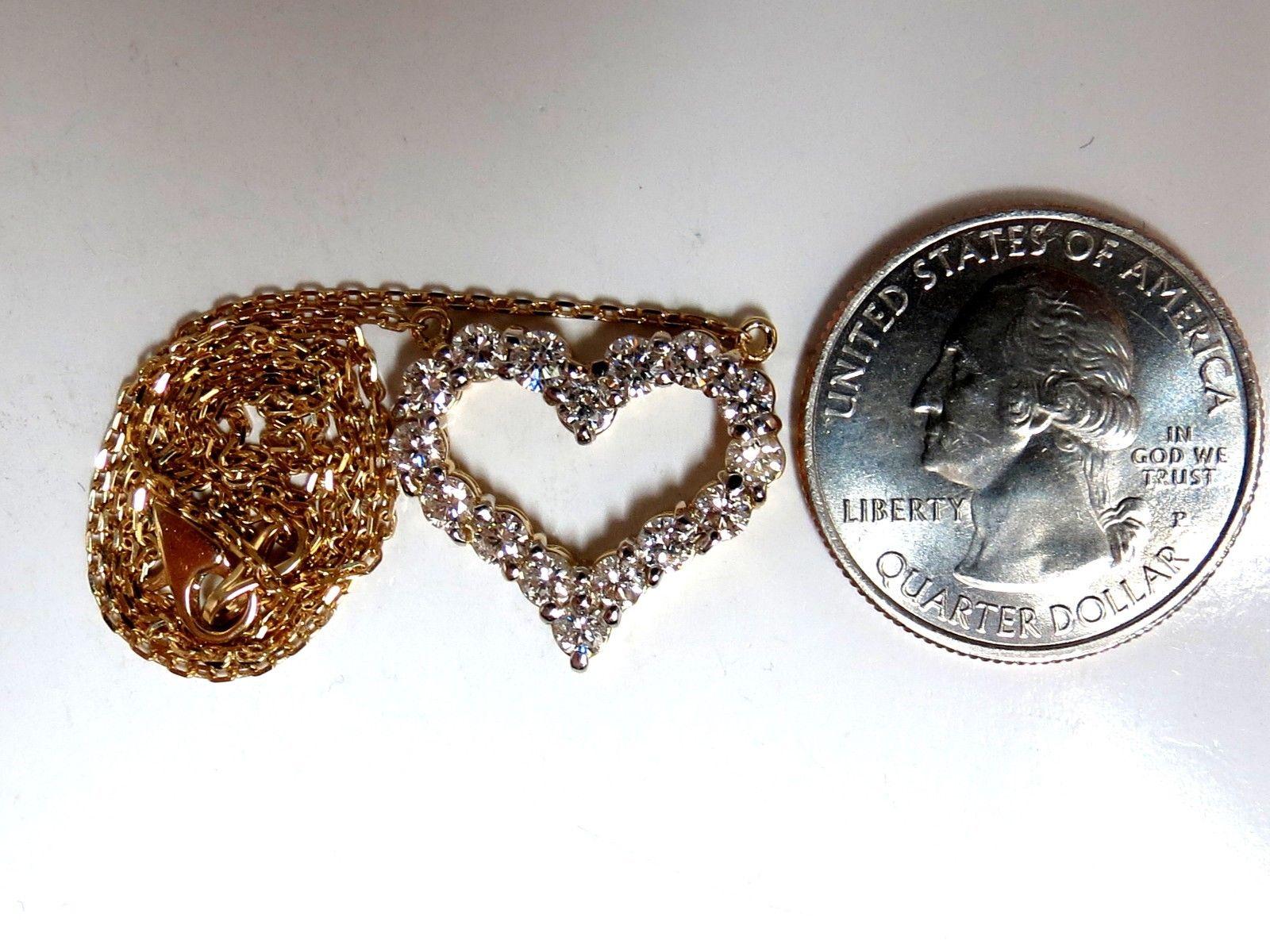 Round Cut 1.64 Carat Diamonds Open Heart Necklace 14 Karat G/Vs For Sale
