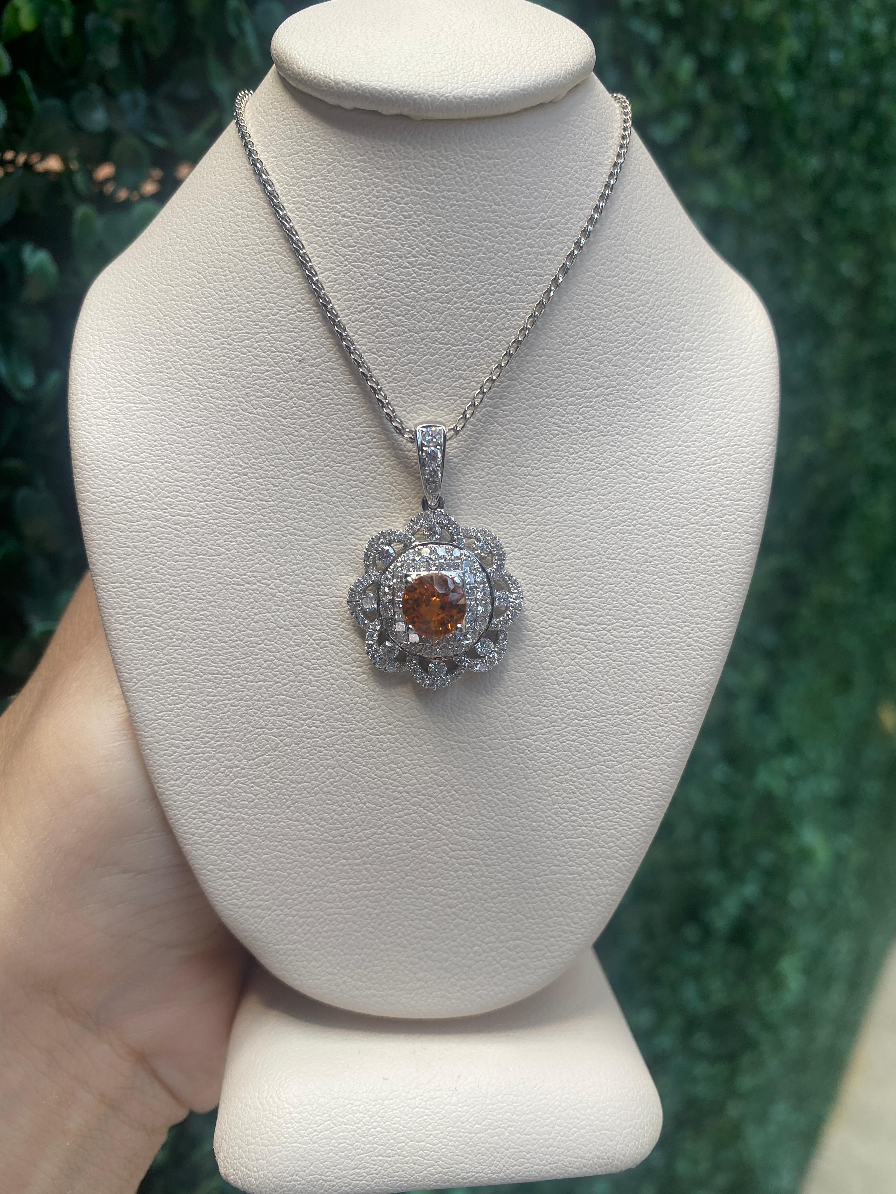 1.64 Carat Mandarin Orange Garnet w/ 1.04ctw Round Diamond Pendant Necklace For Sale 5