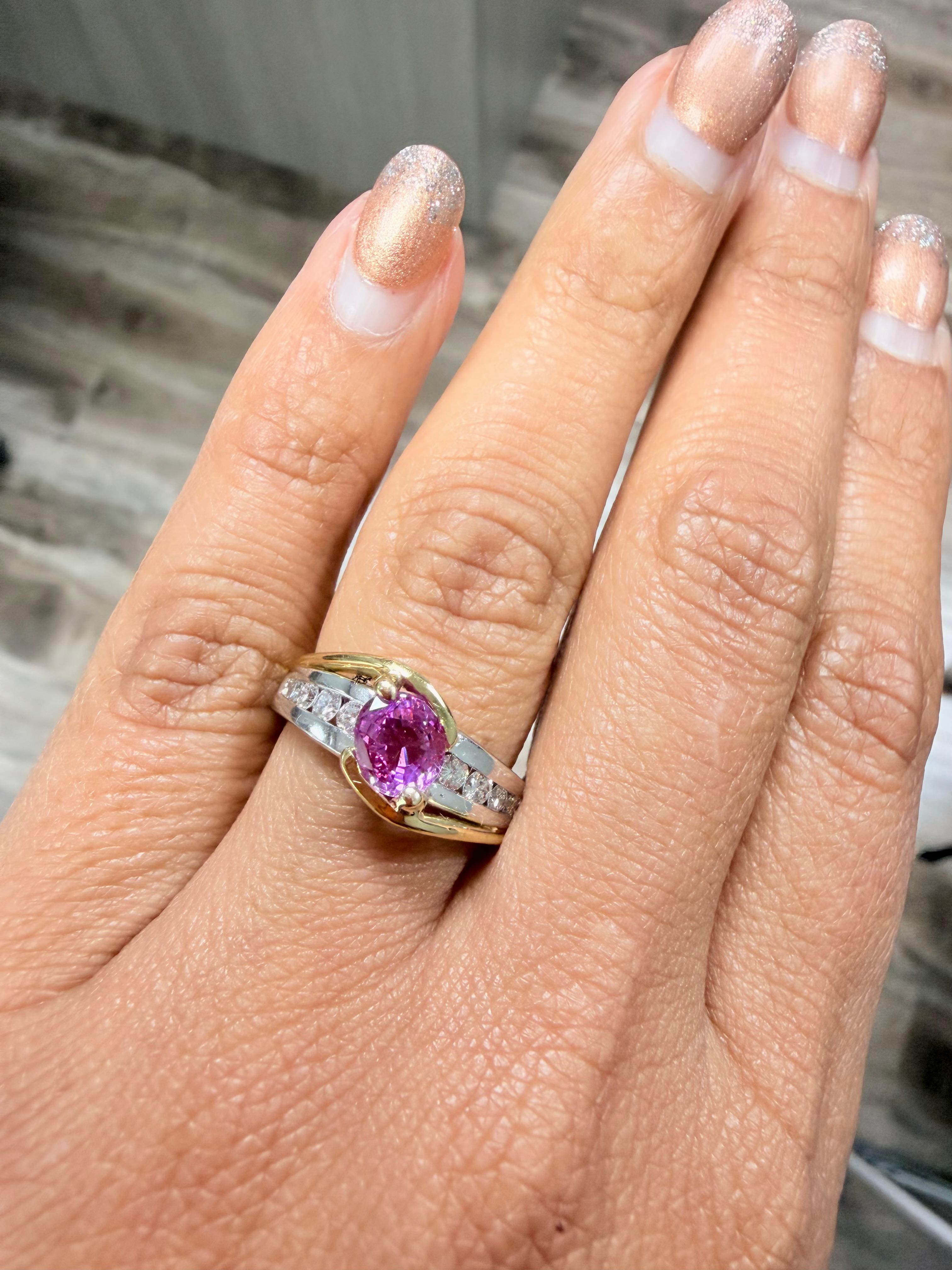 1.64 Carat Natural Pink Sapphire Diamond Gold and Platinum Engagement Ring en venta 2
