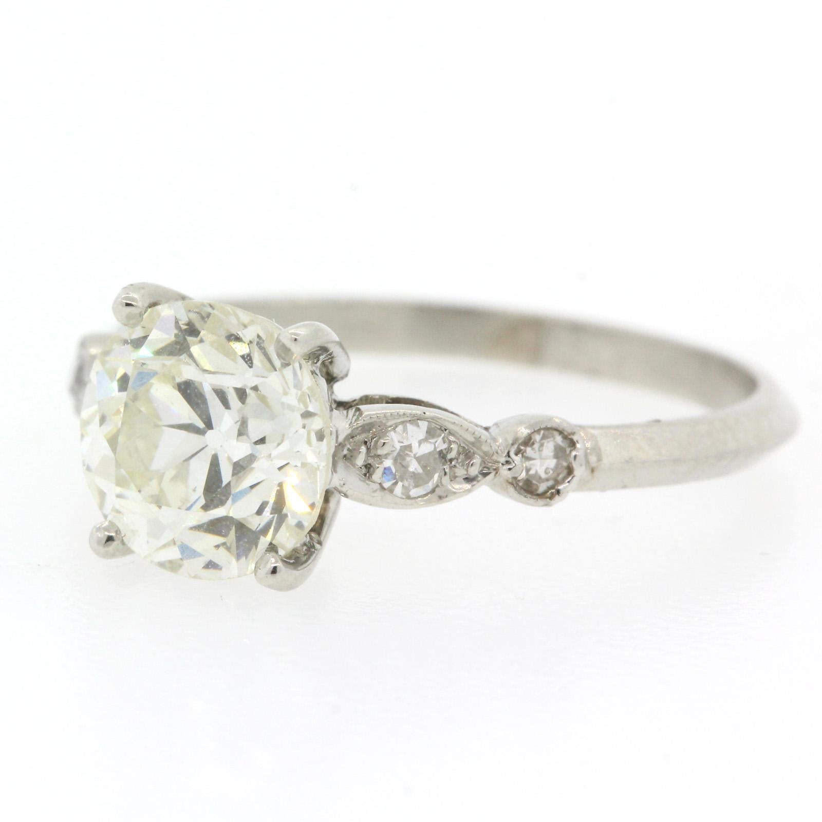 1.64 Carat Old European Cut Diamond Vintage Ring In Good Condition In Beverly Hills, CA