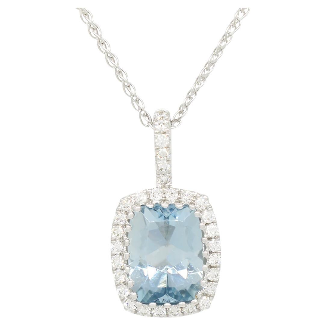 1.64 Carats Cushion Cut Aquamarine Necklace with Genuine Diamonds in White Gold For Sale