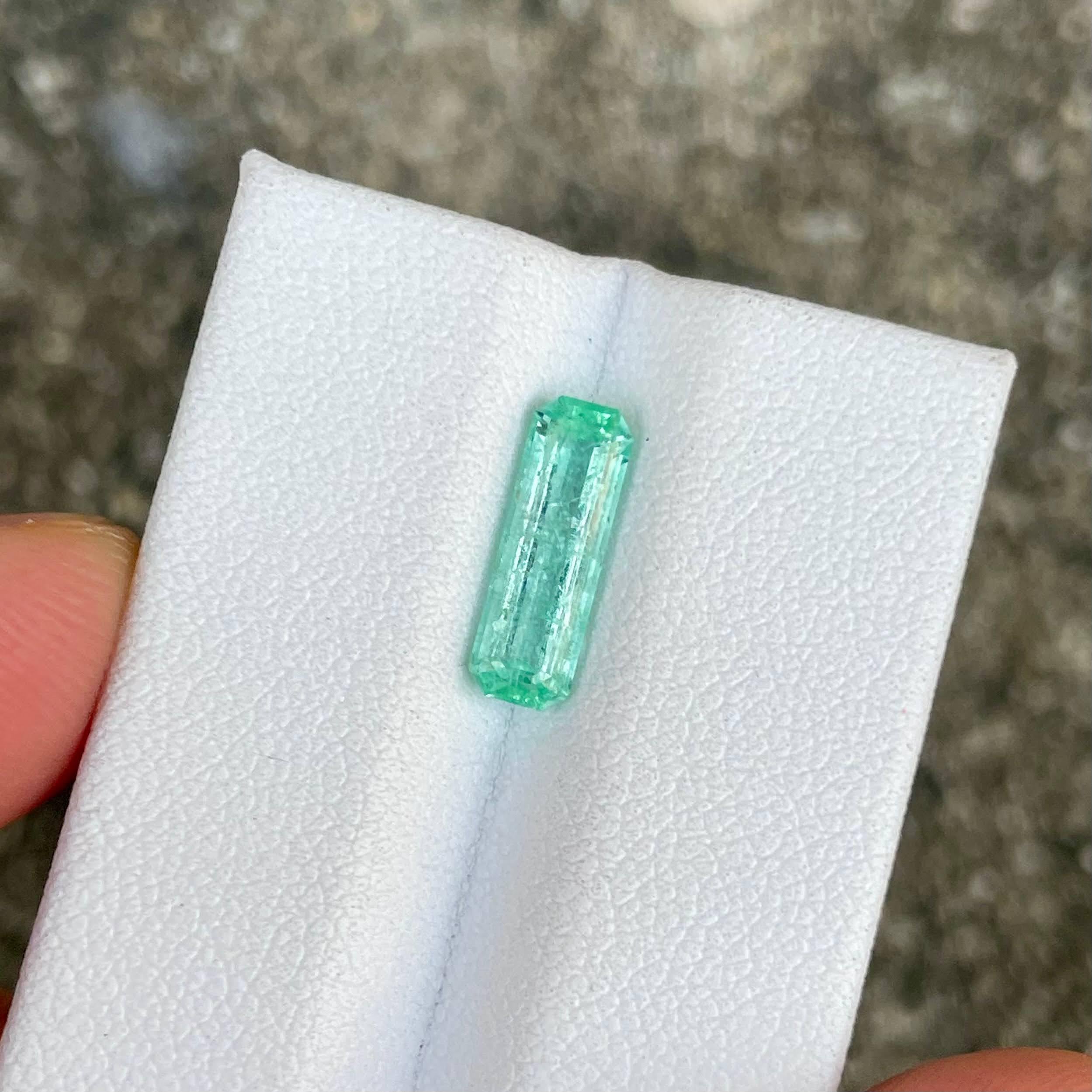 1.64 Karat Smaragdstein Smaragdschliff Natürlicher Edelstein aus Afghanistan im Angebot 1