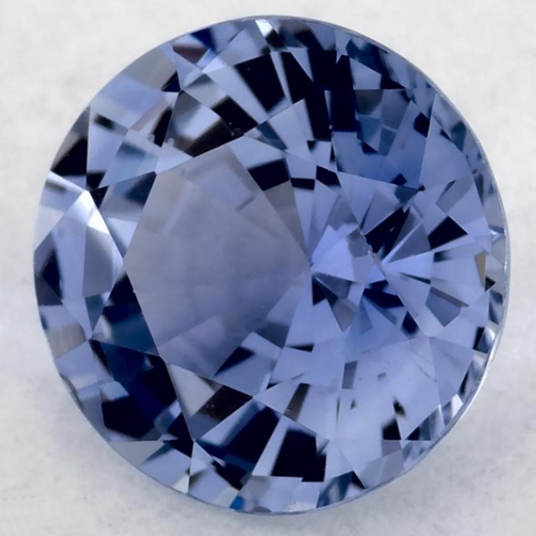 Una pietra natale di settembre molto preziosa con un delizioso colore blu. Si ritiene che portino fortuna e fortuna alla vita.

Esplora la vivace collezione di smeraldi, rubini e zaffiri nel nostro negozio, disponibili come gemme sciolte e