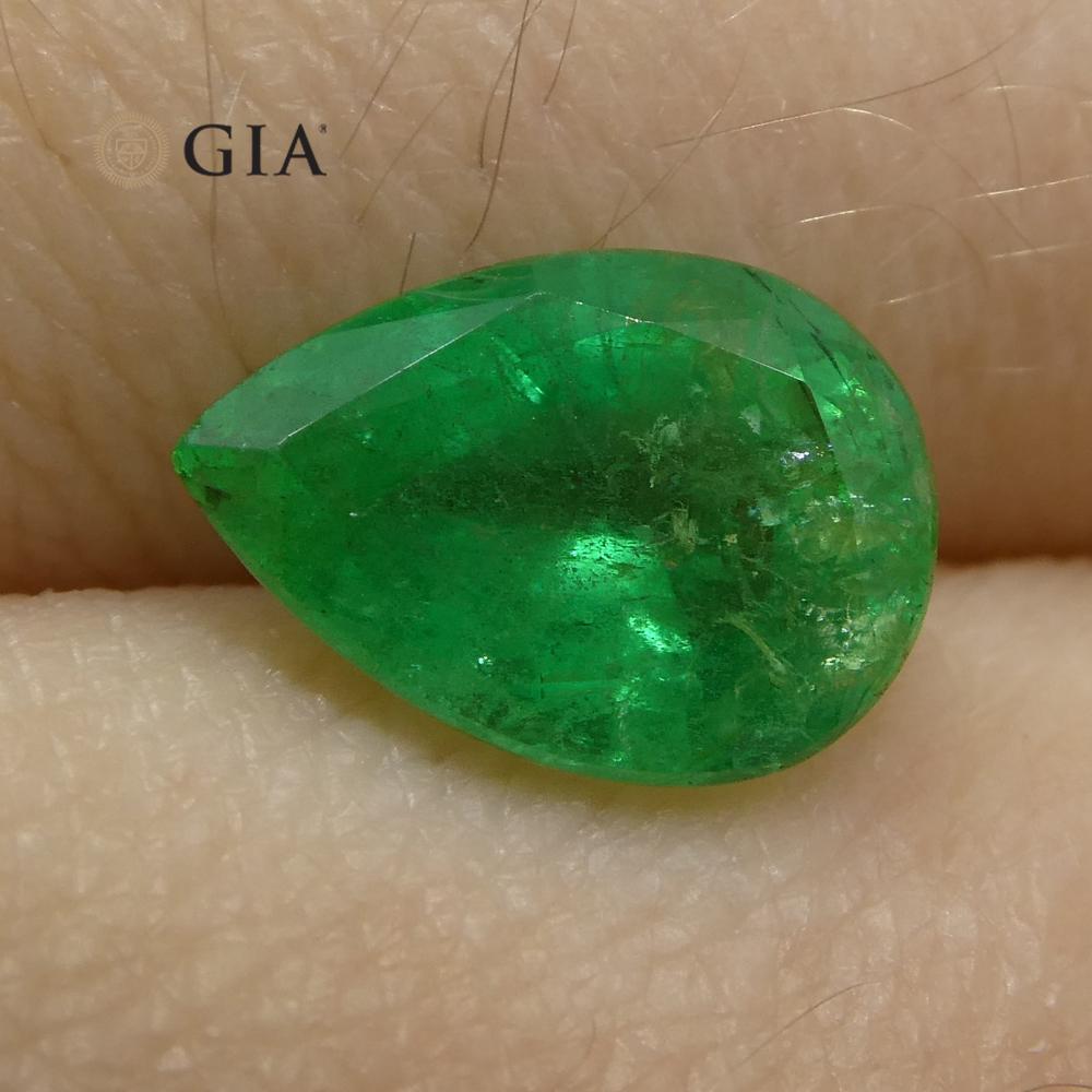 1.64 Ct Pear Emerald GIA Certified Russian For Sale 2