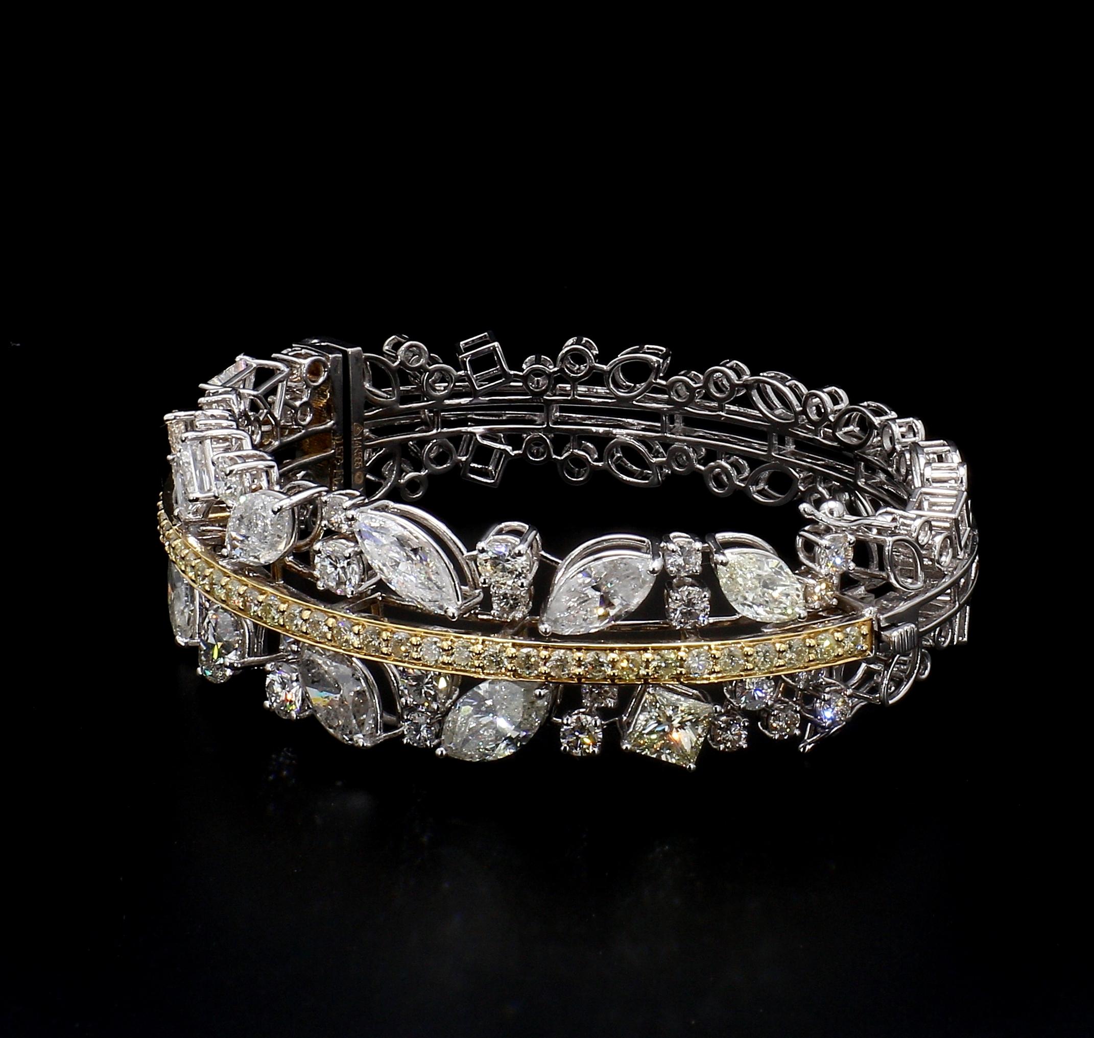 Anglo-indien Bracelet en or 14k avec diamant Harmony de 16,42 carats en vente