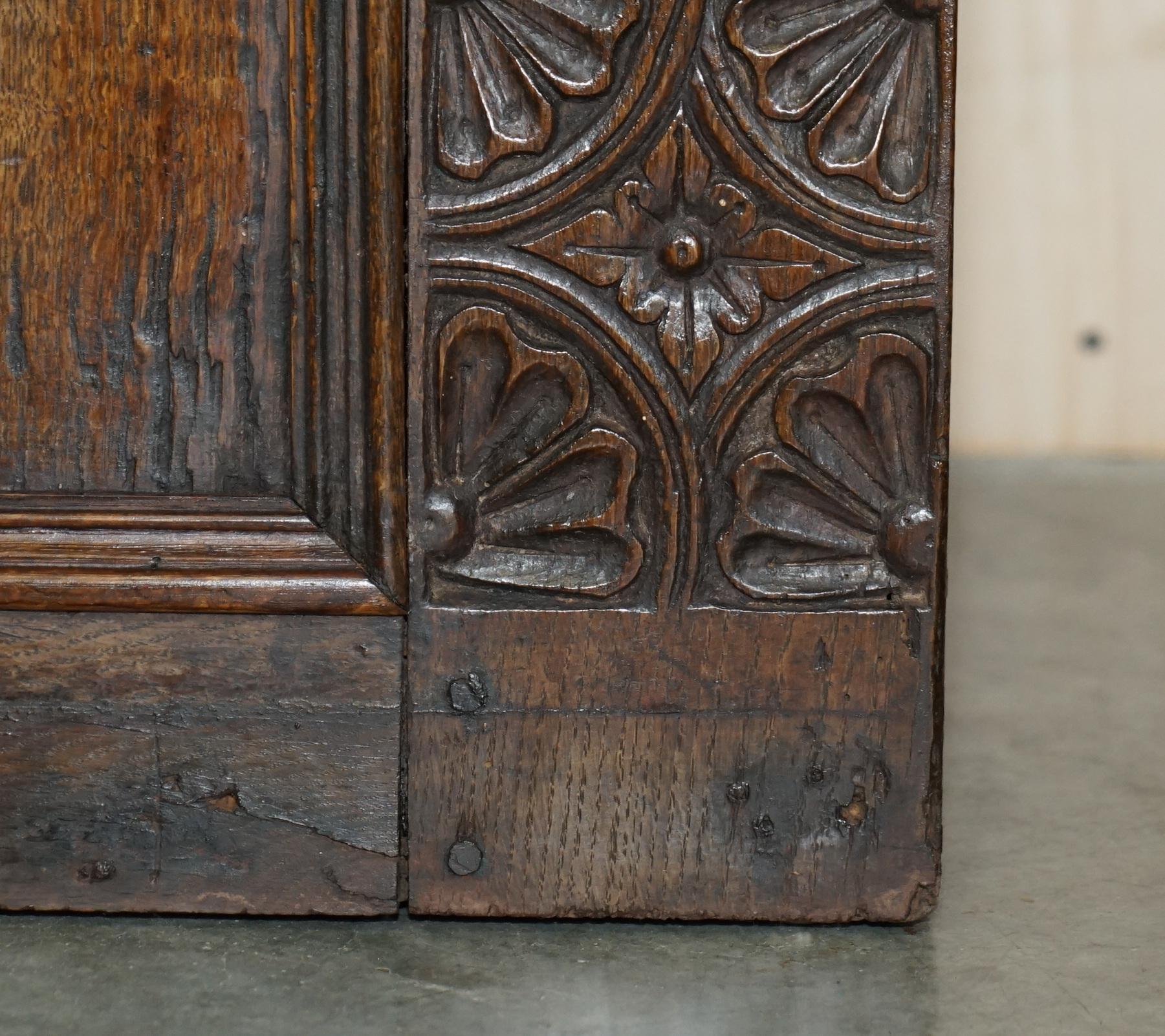 1642 Dated Charles I / Jacobean Hand Carved English Oak Coffer Linen Chest Trunk For Sale 3