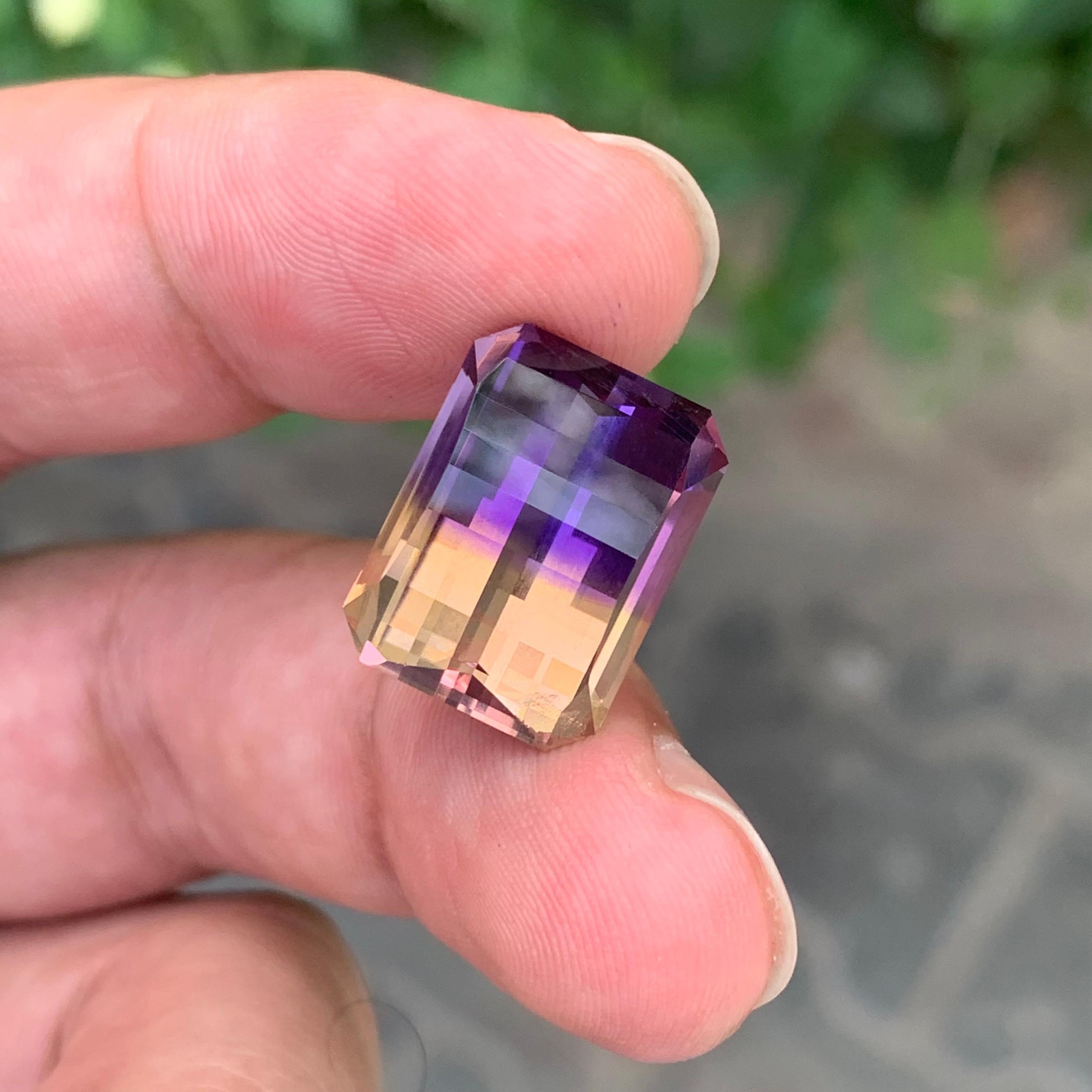 16.45 Carats Pixel Cut Natural Loose Ametrine In New Condition For Sale In Brisbane, AU