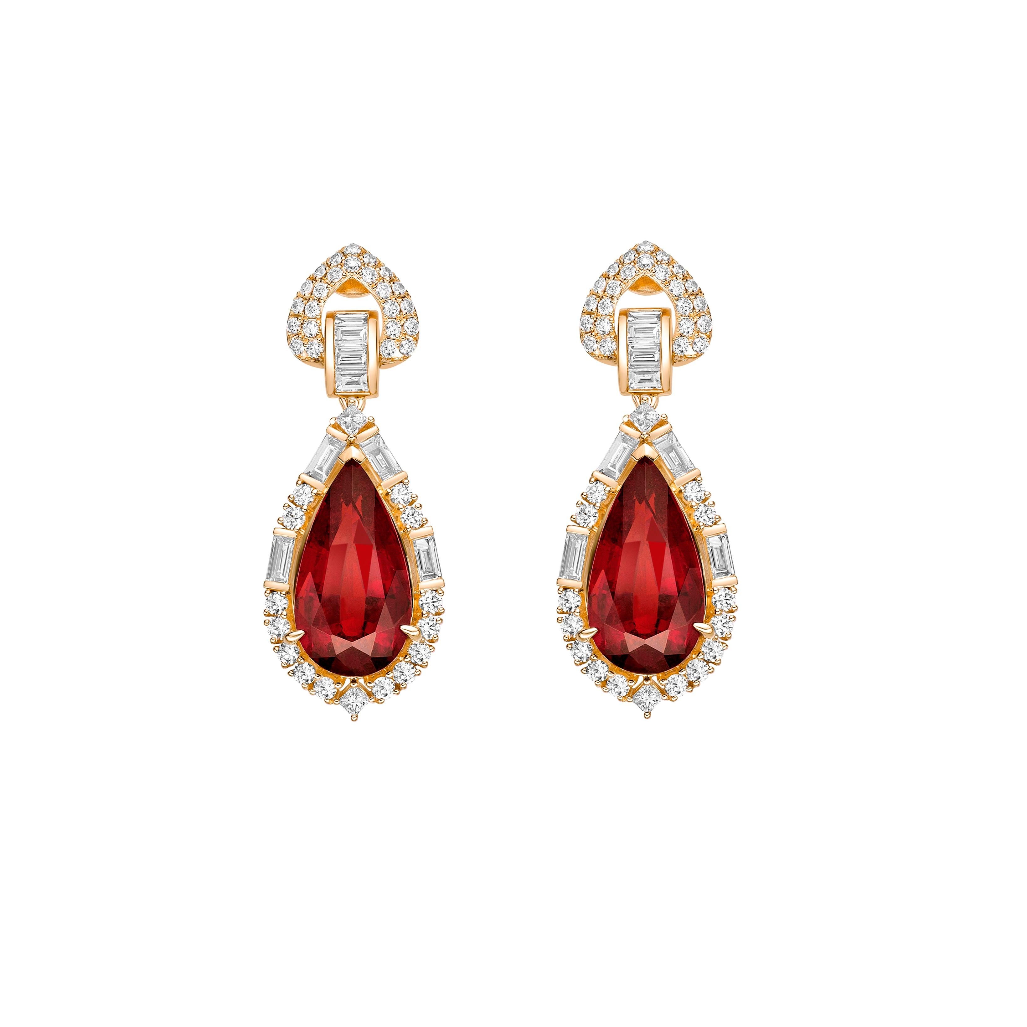 Contemporary 16.480 Carat Rubellite Drop Earrings in 18Karat Yellow Gold with White Diamond. For Sale