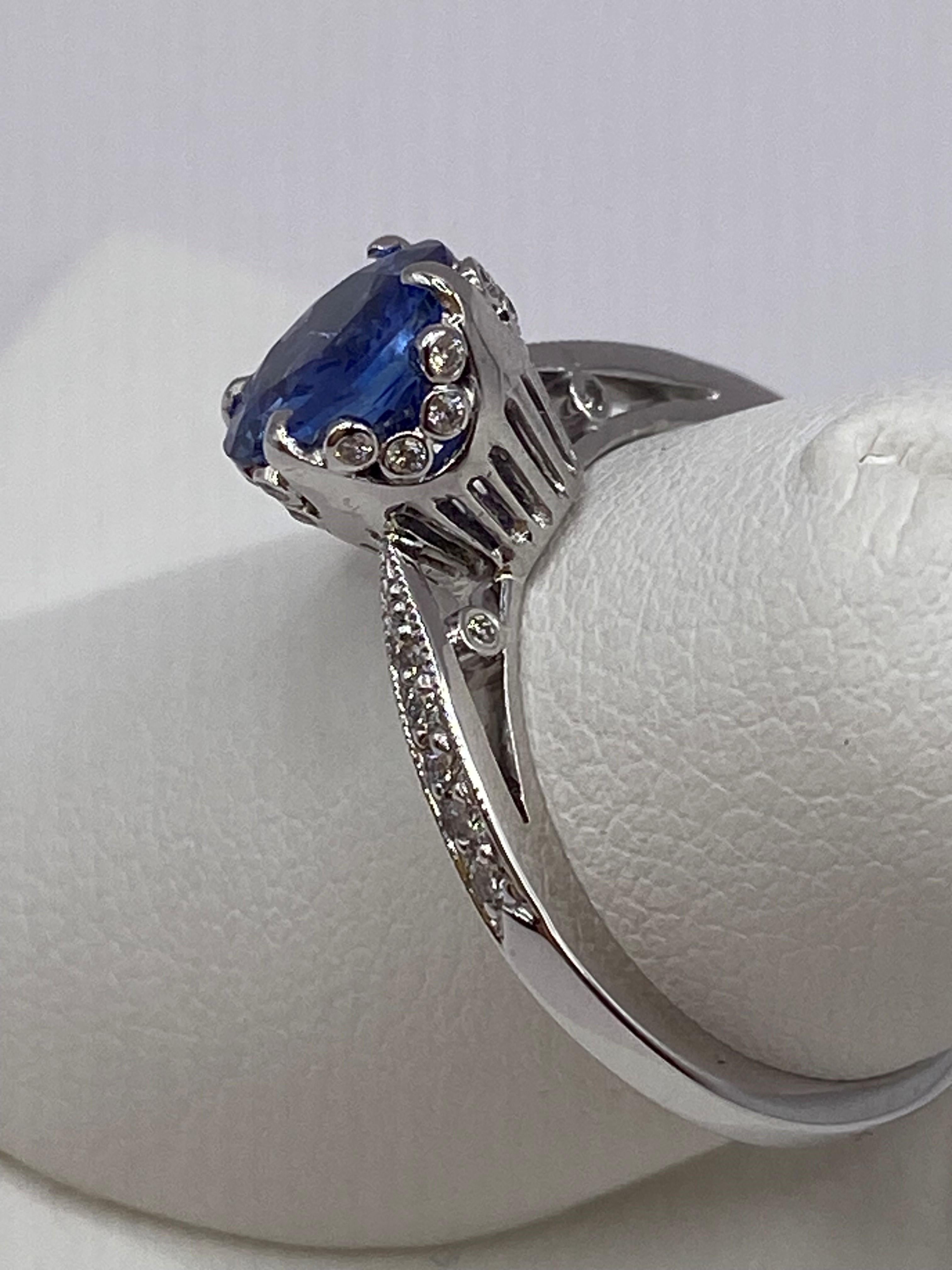 Women's or Men's 1.64ct Blue Sapphire & Diamond Ring in Platinum For Sale