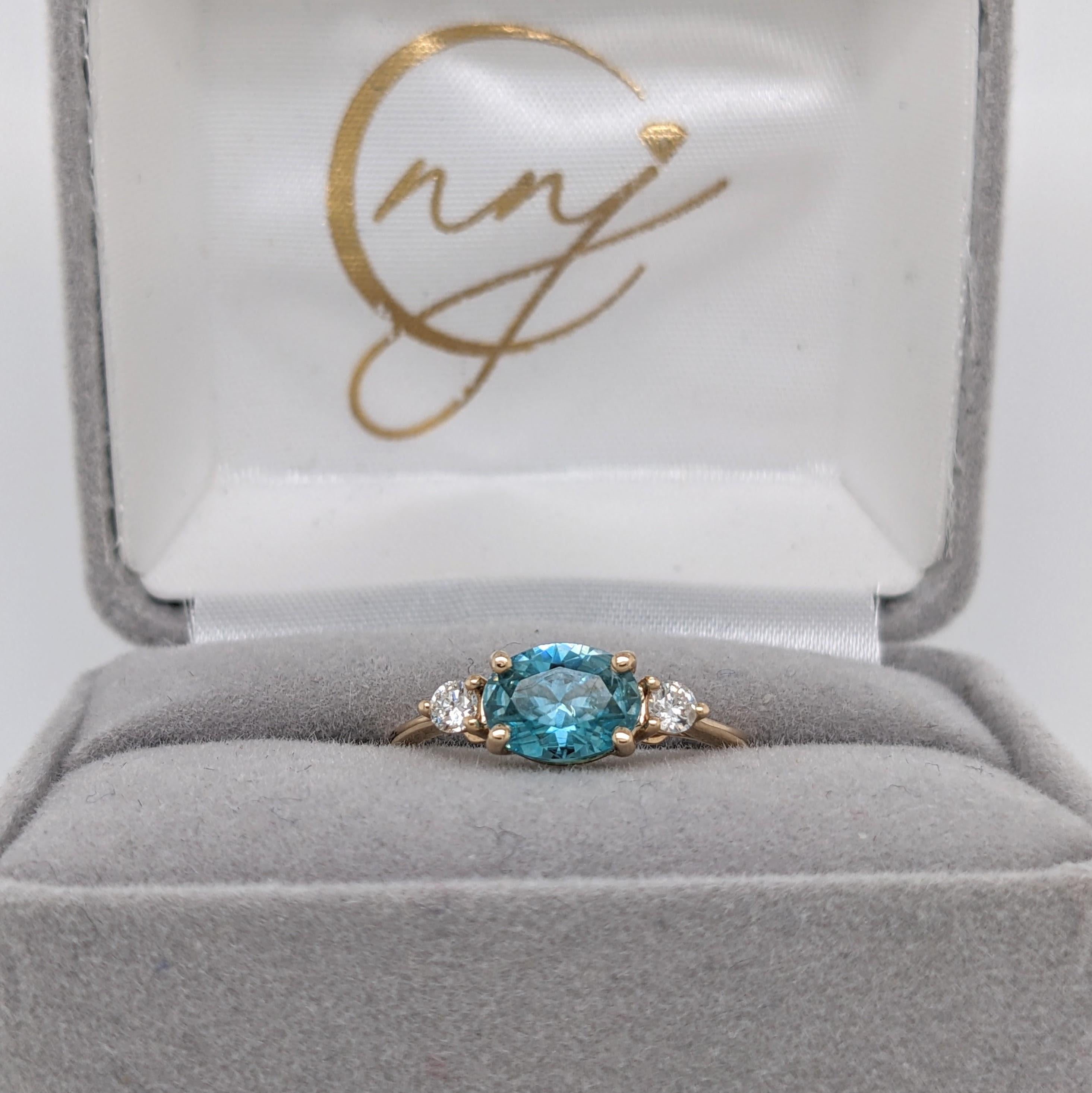 1.64ct Blue Zircon Ring w Diamond Accents in Solid 14K Yellow Gold Oval 8x6mm For Sale 1