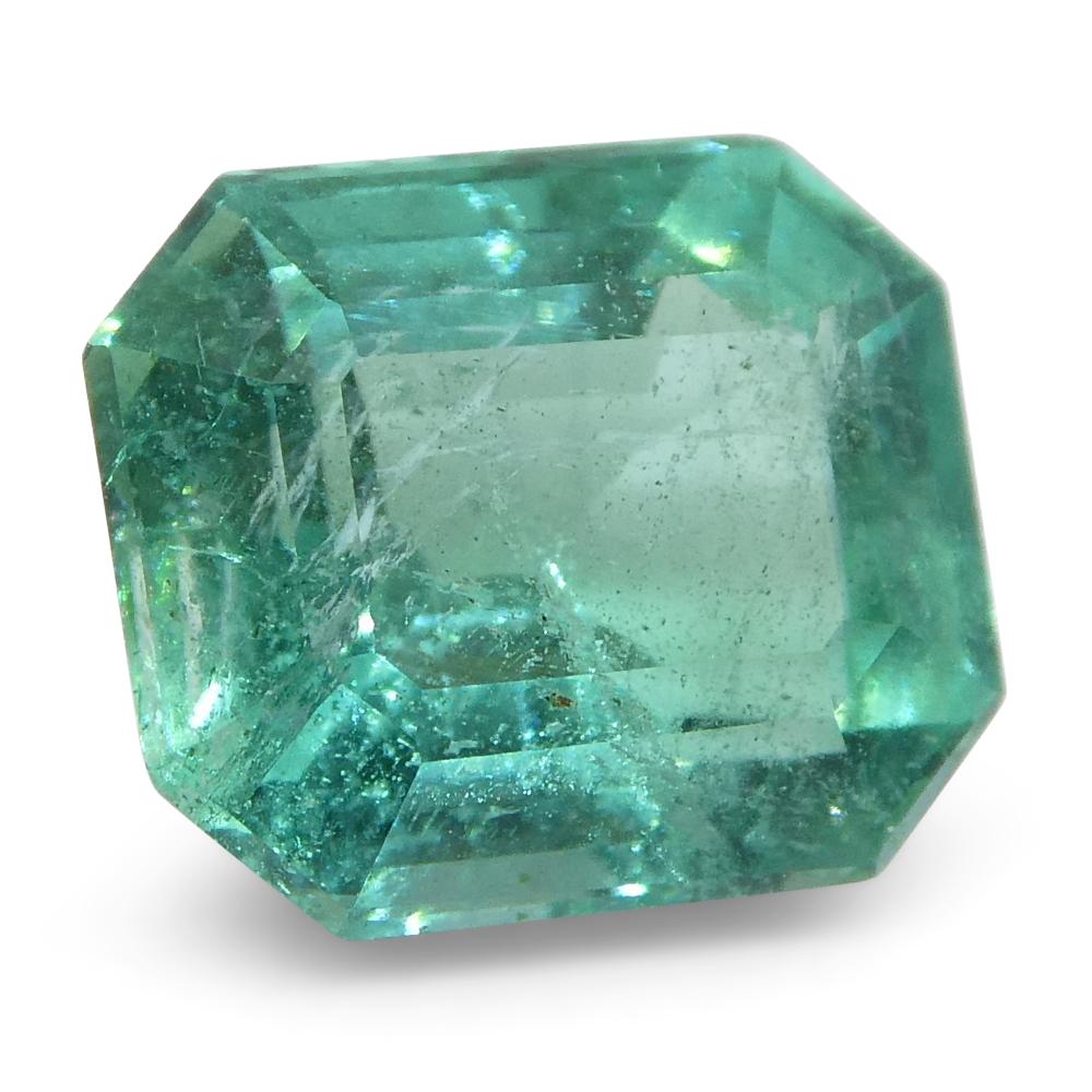 emerald cut gem