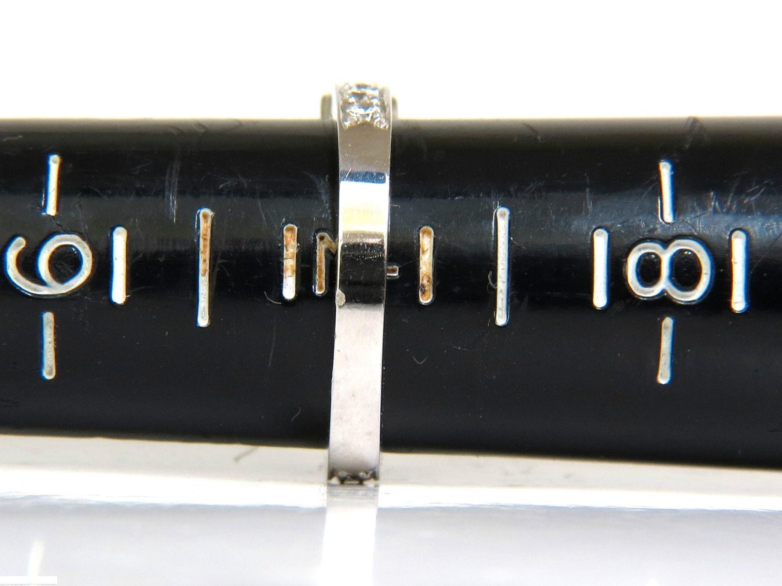 1.65 Carat Brilliant Square Baguette and Rounds Cuts Diamond Band 14 Karat G/VS 5