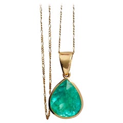 16.5 Carat Certified Natural Colombian Emerald Pear Cut Pendant Necklace