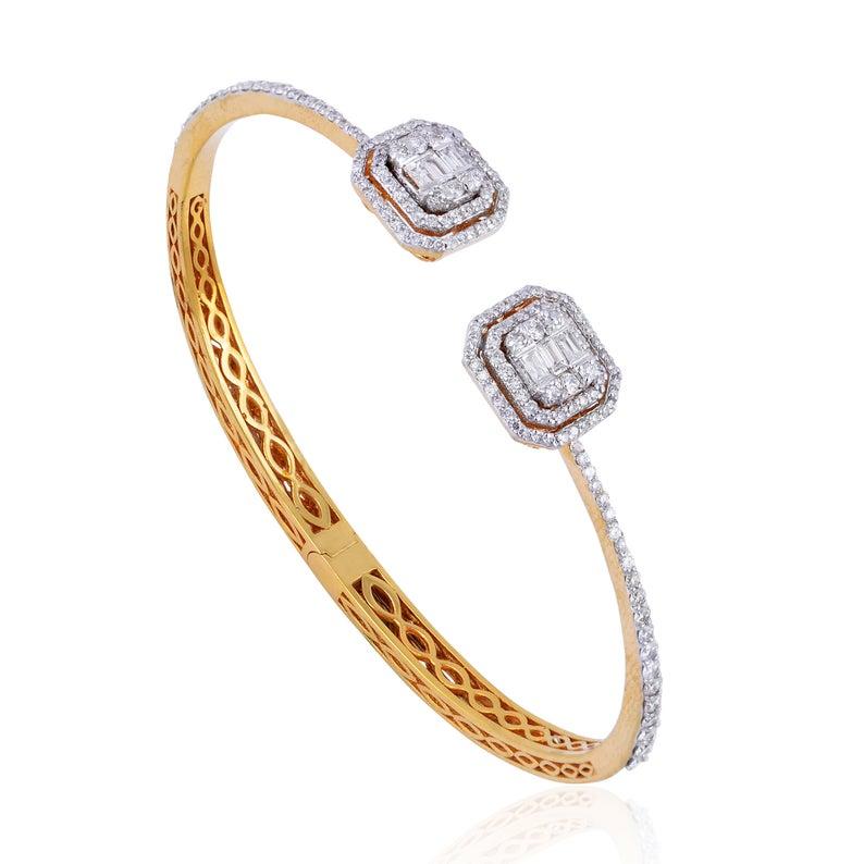 A stunning bangle bracelet handmade in 18K gold. It is hand set in 1.65 carats of sparkling diamonds. 
Wear it alone or stack it with your favorite pieces.

FOLLOW MEGHNA JEWELS storefront to view the latest collection & exclusive pieces. Meghna