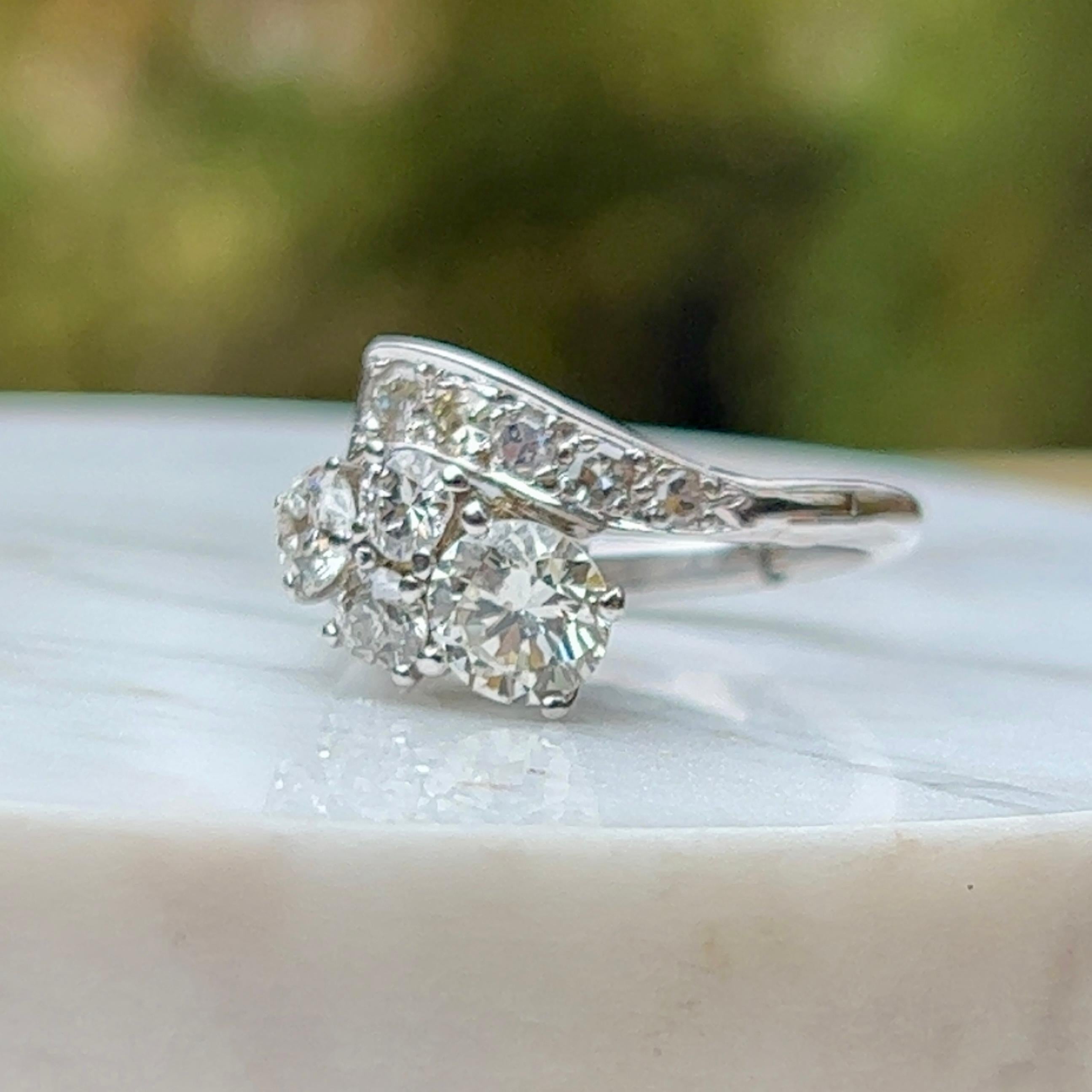 1,65 Karat Diamant-Cluster-Ring mit 14K Gold Finger Mate-Schnalle Damen