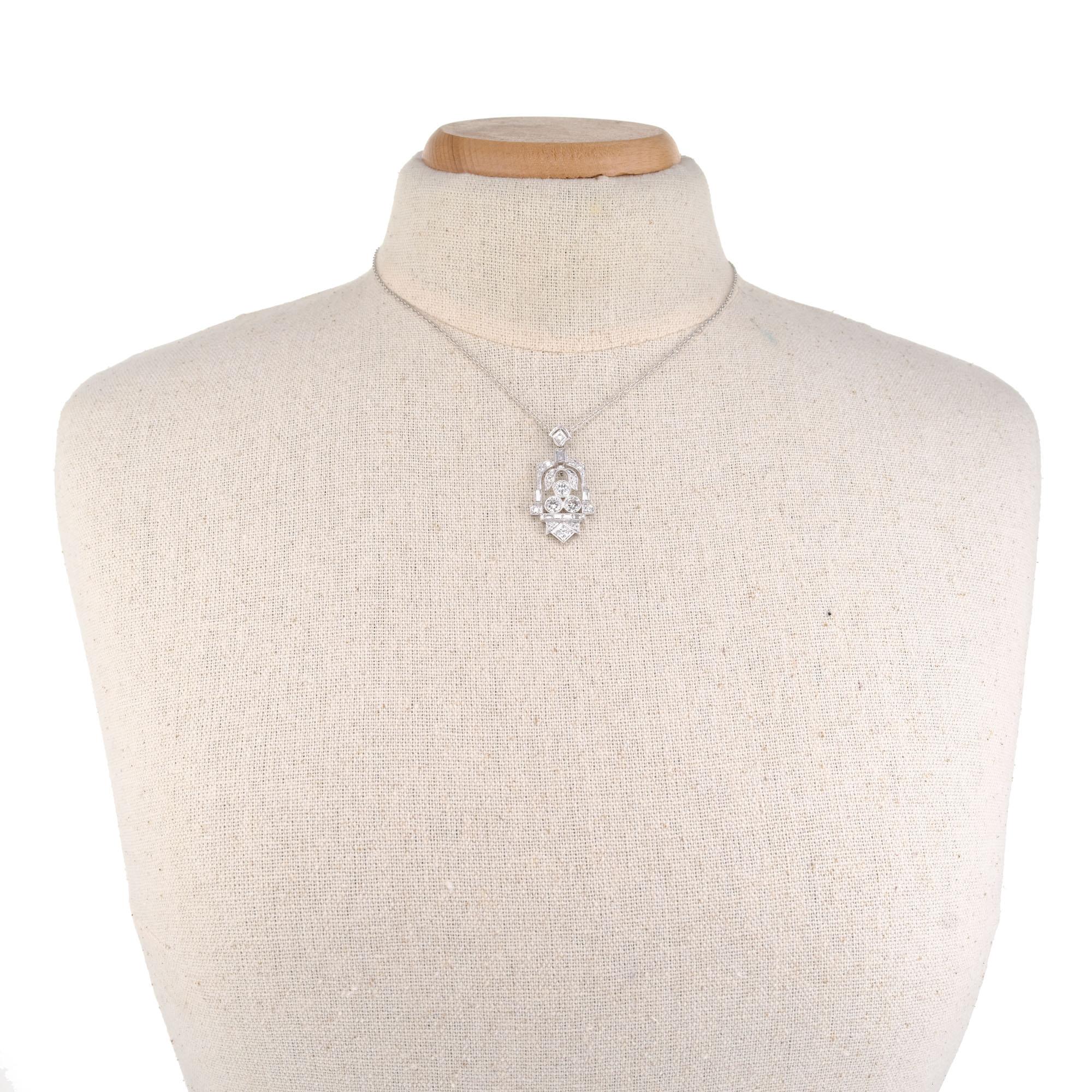 Women's 1.65 Carat Diamond Platinum Art Deco Pendant Necklace For Sale