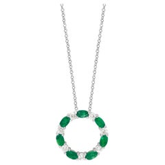 1,65 Karat Smaragd- und Diamant-Halskette mit Kreis-Anhnger aus 14 Karat Weigold