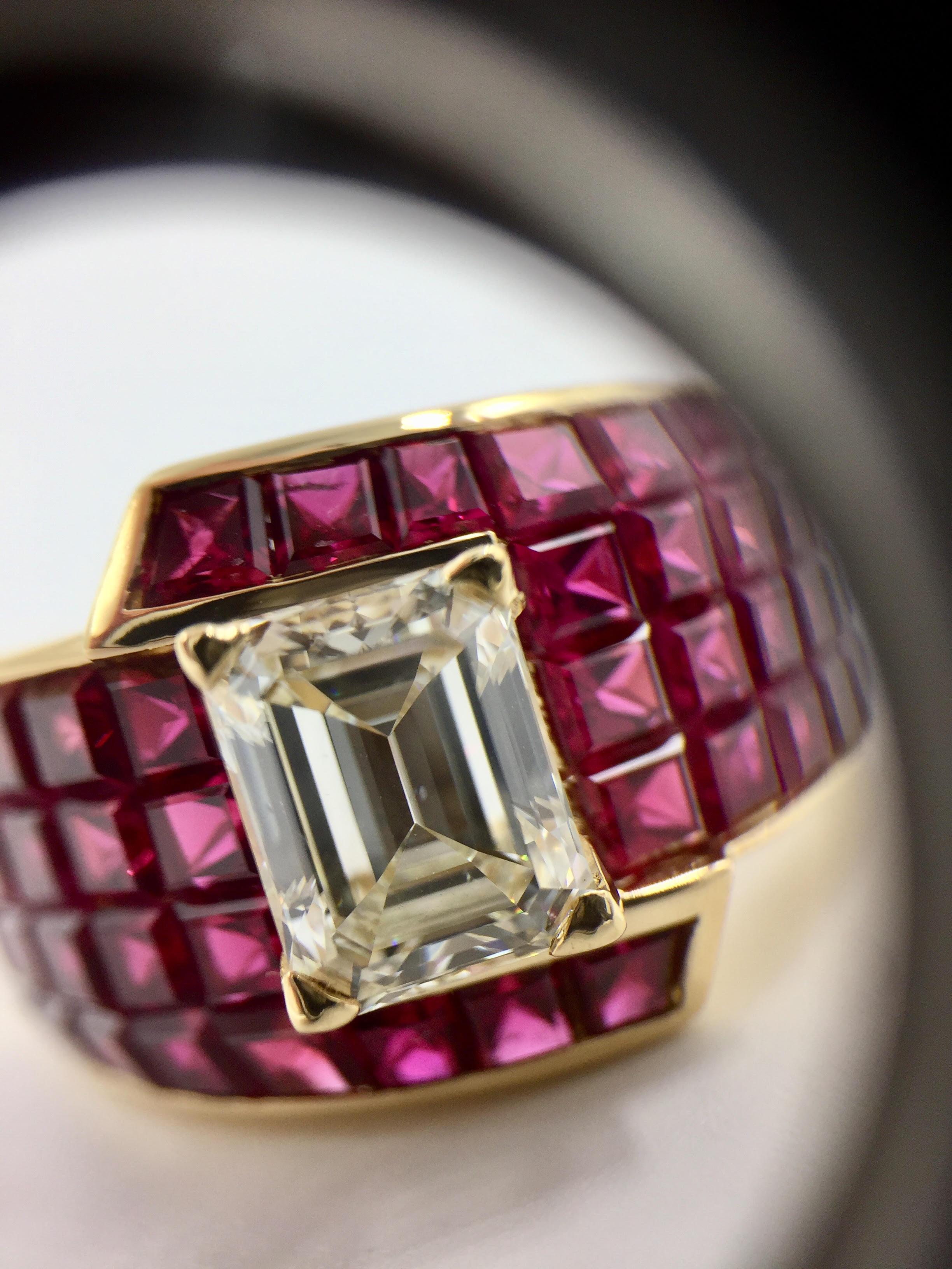 Women's 1.65 Carat Emerald Cut Diamond and Ruby 18 Karat Gold Cocktail Ring For Sale