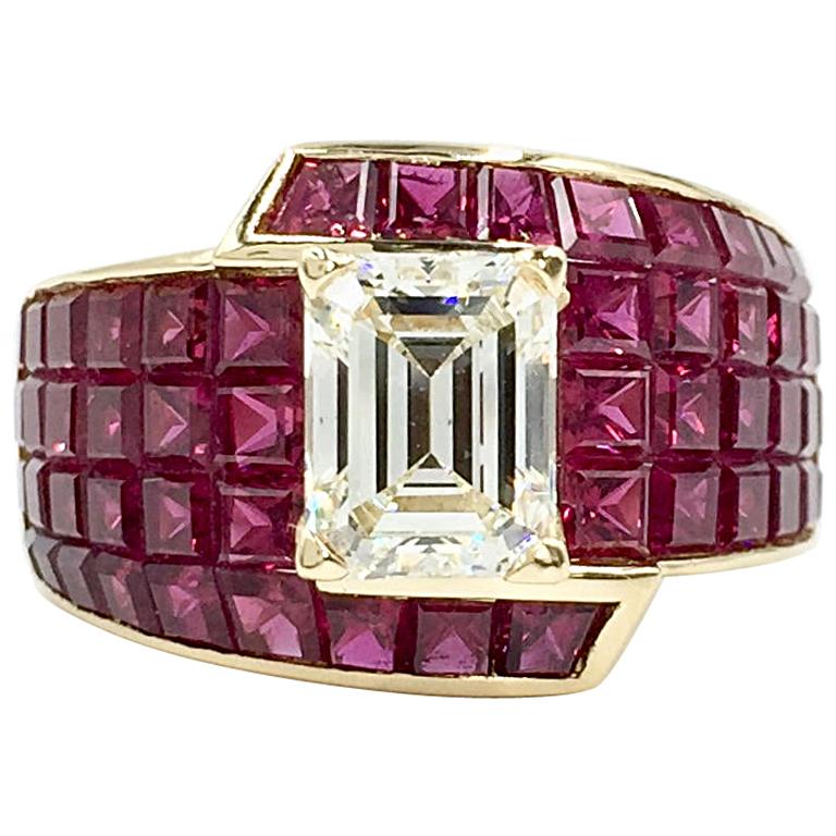 1.65 Carat Emerald Cut Diamond and Ruby 18 Karat Gold Cocktail Ring For Sale