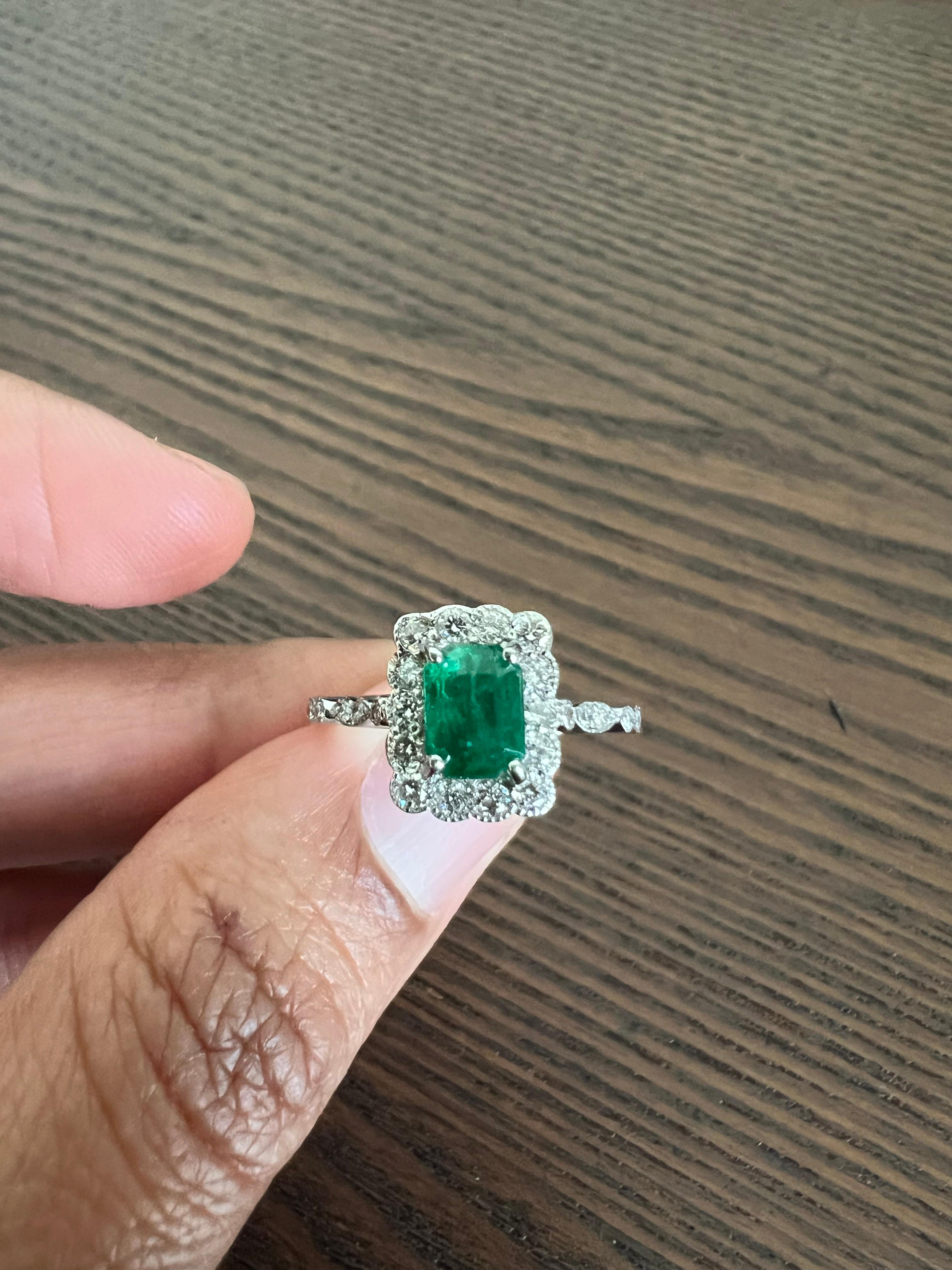 1.65 Carat Emerald Diamond 18 Karat White Gold Engagement Ring For Sale 1
