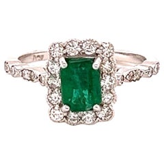 Bague de fiançailles en or blanc 18 carats avec diamant émeraude de 1,65 carat