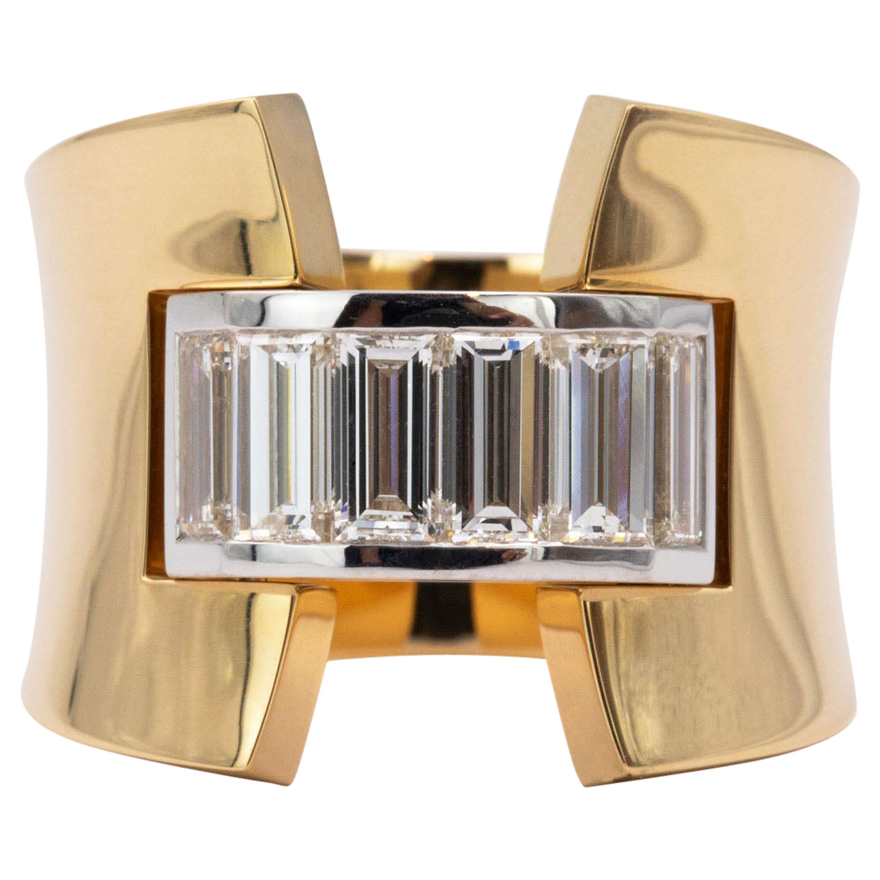 1.65 Carat Handmade Baguette Diamond 18 Karat Yellow and White Gold Ring For Sale
