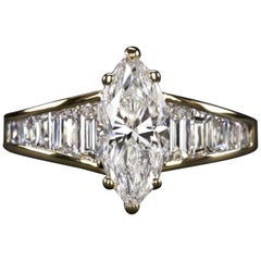 Anello di fidanzamento con diamante Marquise da 1,65 carati