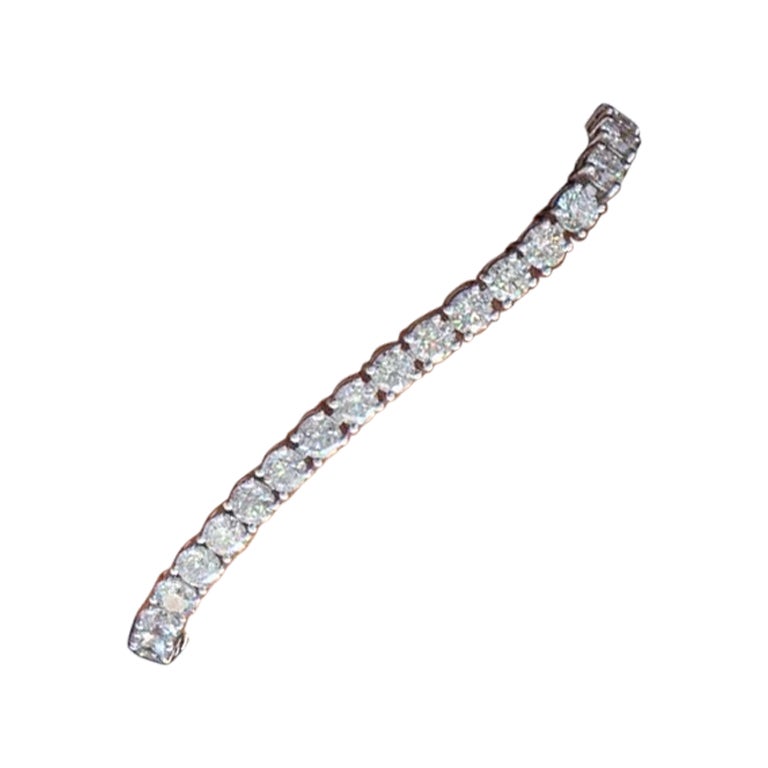 16.5 Carat Natural Diamond Tennis Bracelet for Women, 18K White Gold For Sale