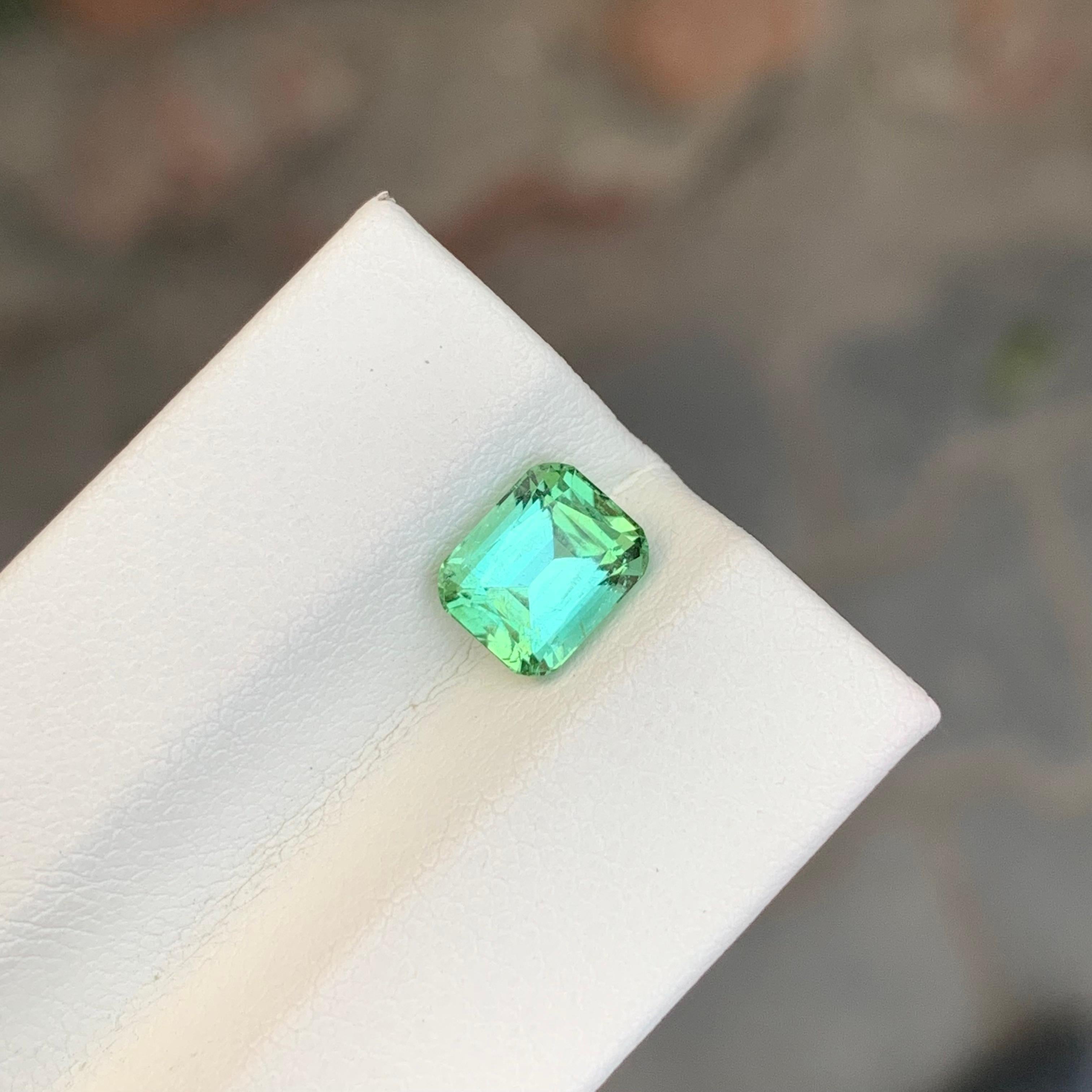 da uomo o donna 1.65 carati di tormalina blu verde sciolta naturale a forma di cuscino in vendita