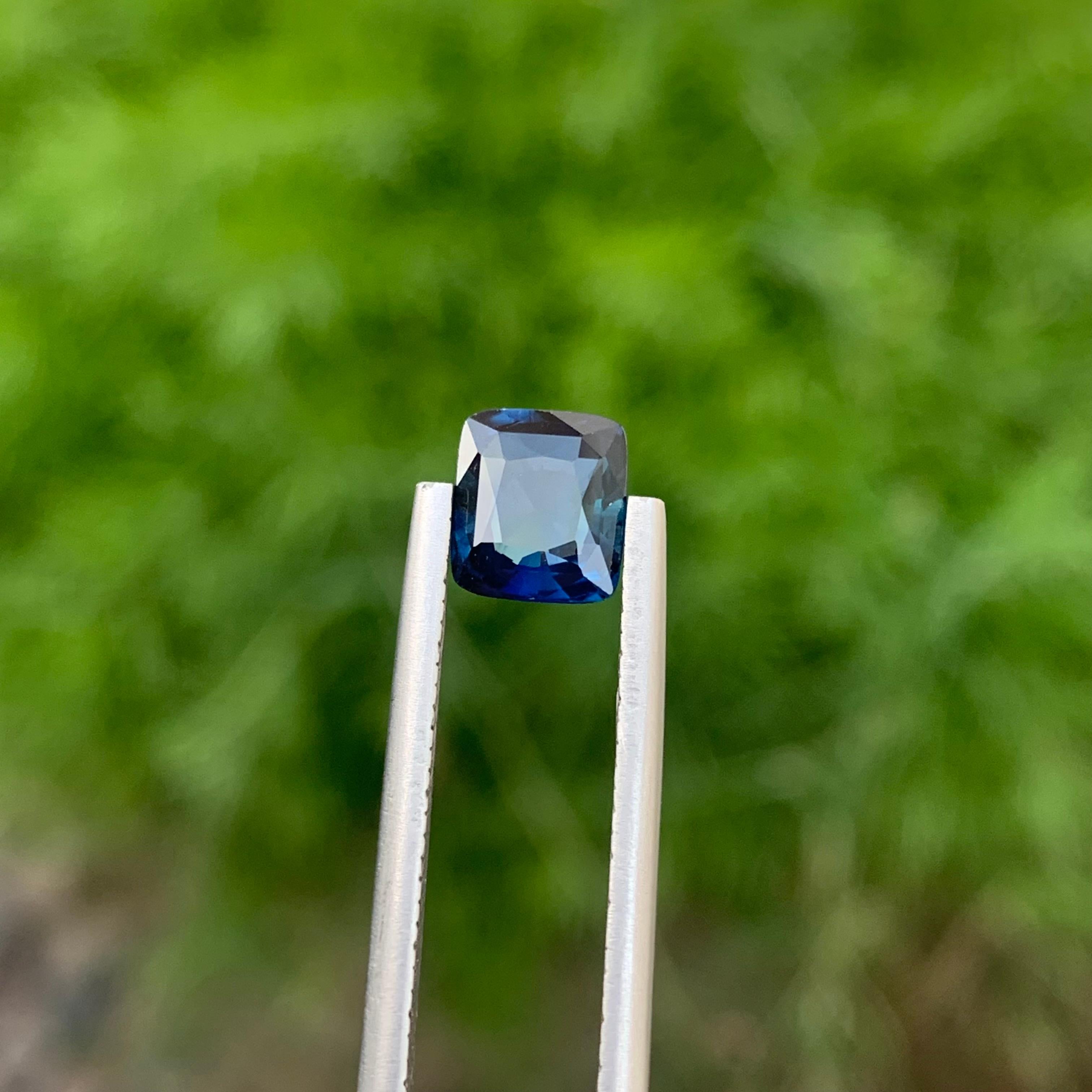 1.65 Carat Natural Loose Blue Sapphire Ring Gem For Sale 3