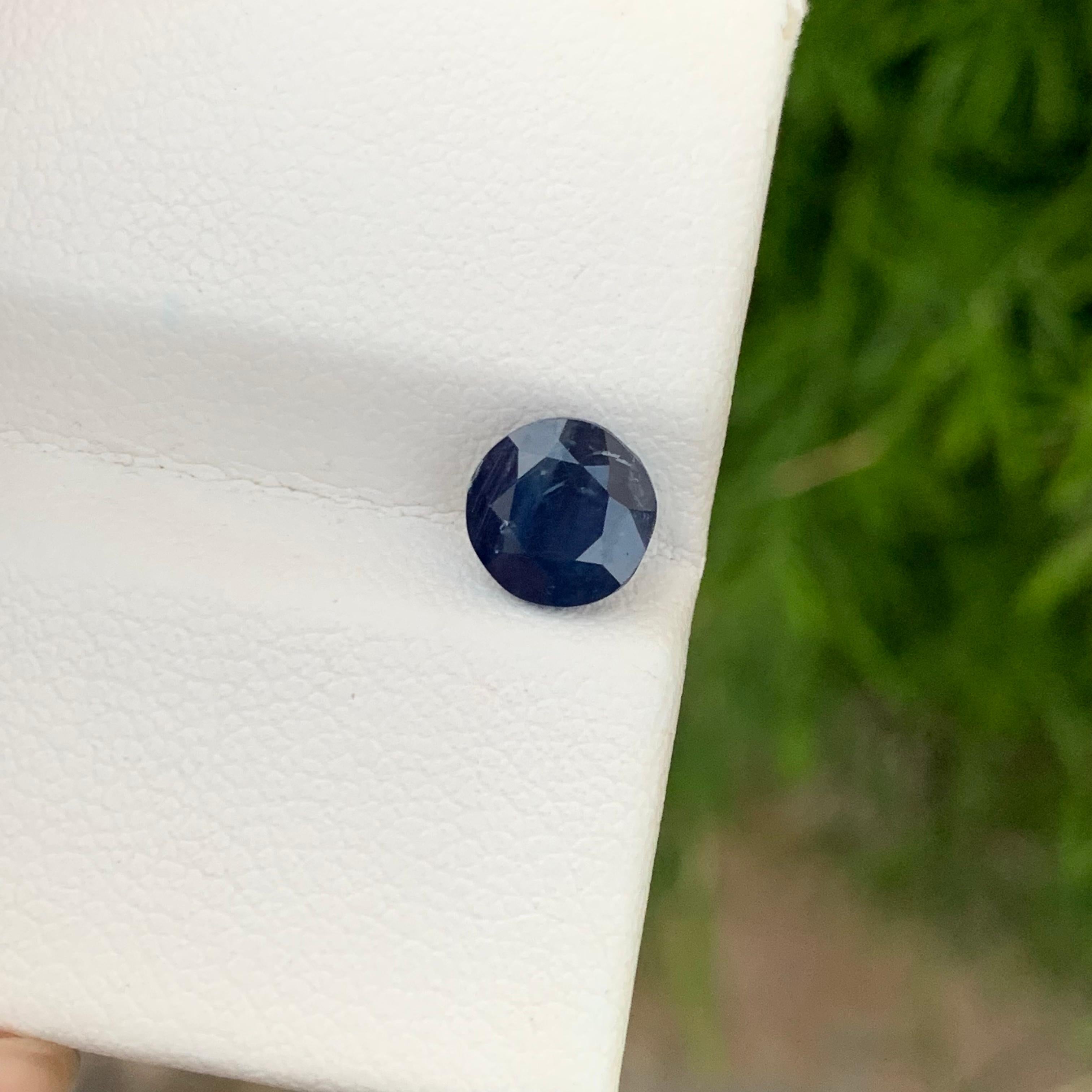 1.65 Carat Natural Loose Blue Sapphire Round Cut Ring Gemstone  For Sale 6