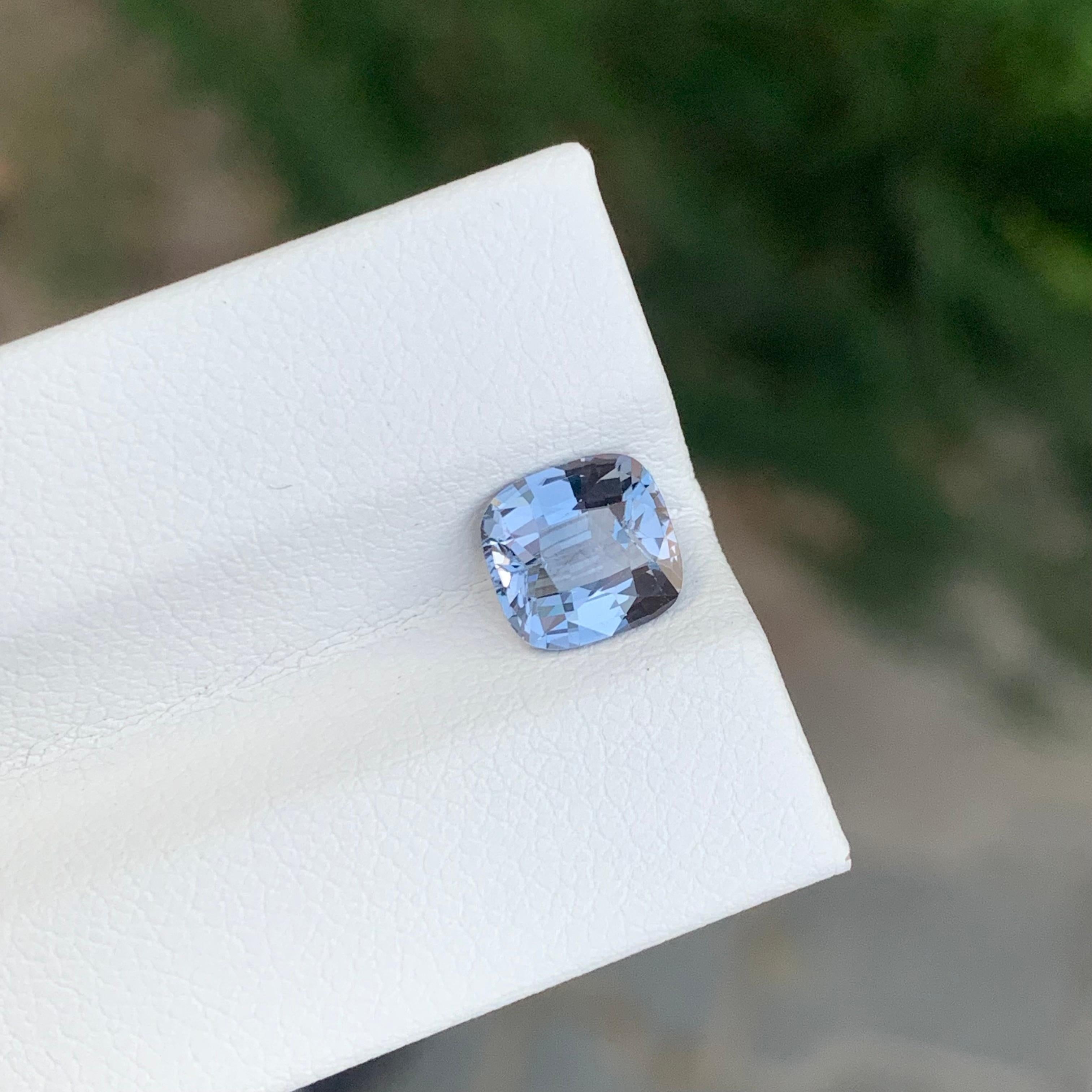 1.65 Carat Natural Loose Blue Spinel Cushion Shape Gemstone (pierre précieuse en forme de coussin) 5