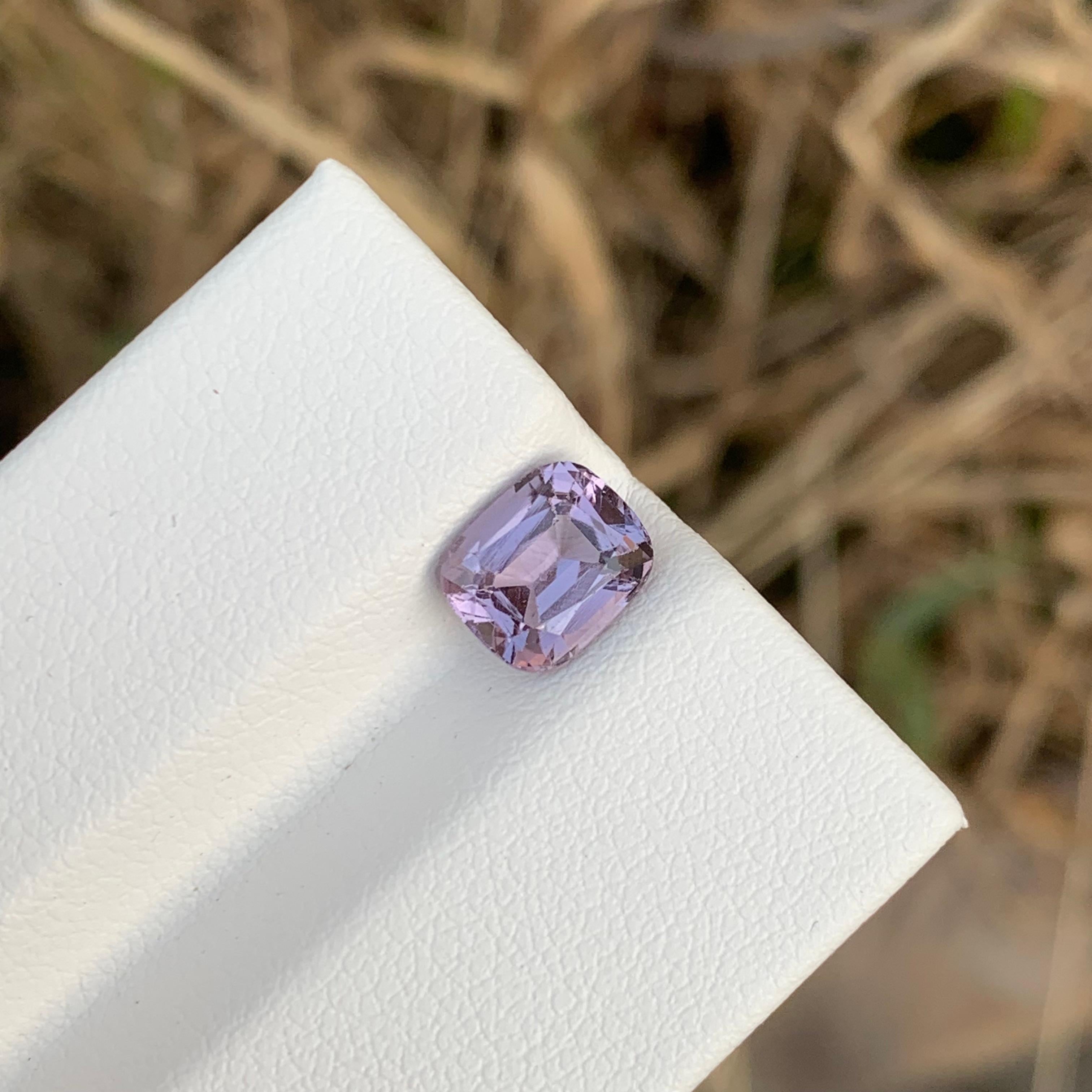 1.65 Carat Natural Loose Cushion Shape Purple Tourmaline Gem For Jewellery For Sale 4