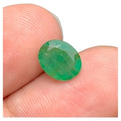 1.65 Carat Natural Loose Emerald Gemstone From Zambian Mine