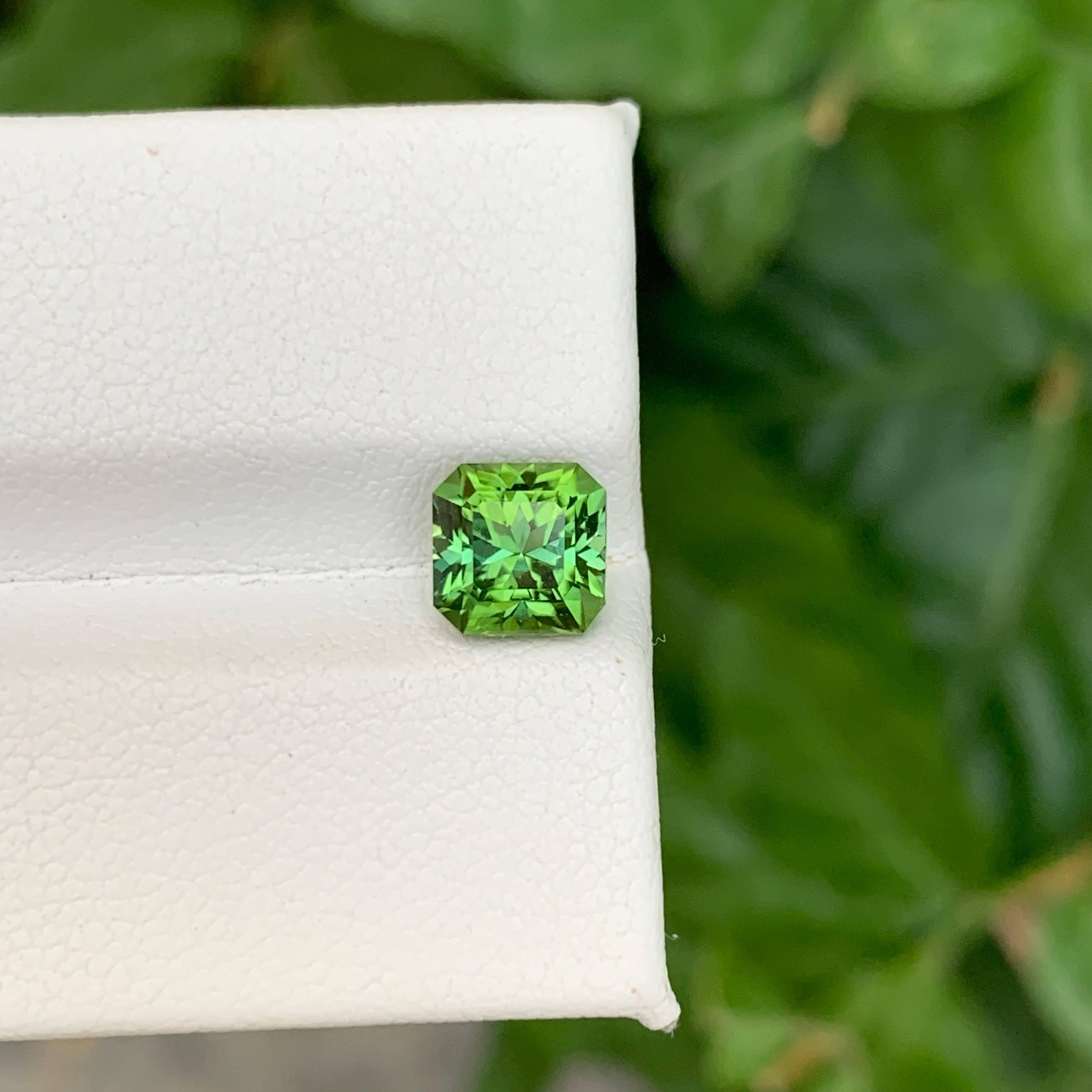 1.65 Carat Nature Loose Mine Green Tourmaline Asscher Cut Afghan Gemstone (pierre précieuse afghane) Neuf - En vente à Bangkok, TH