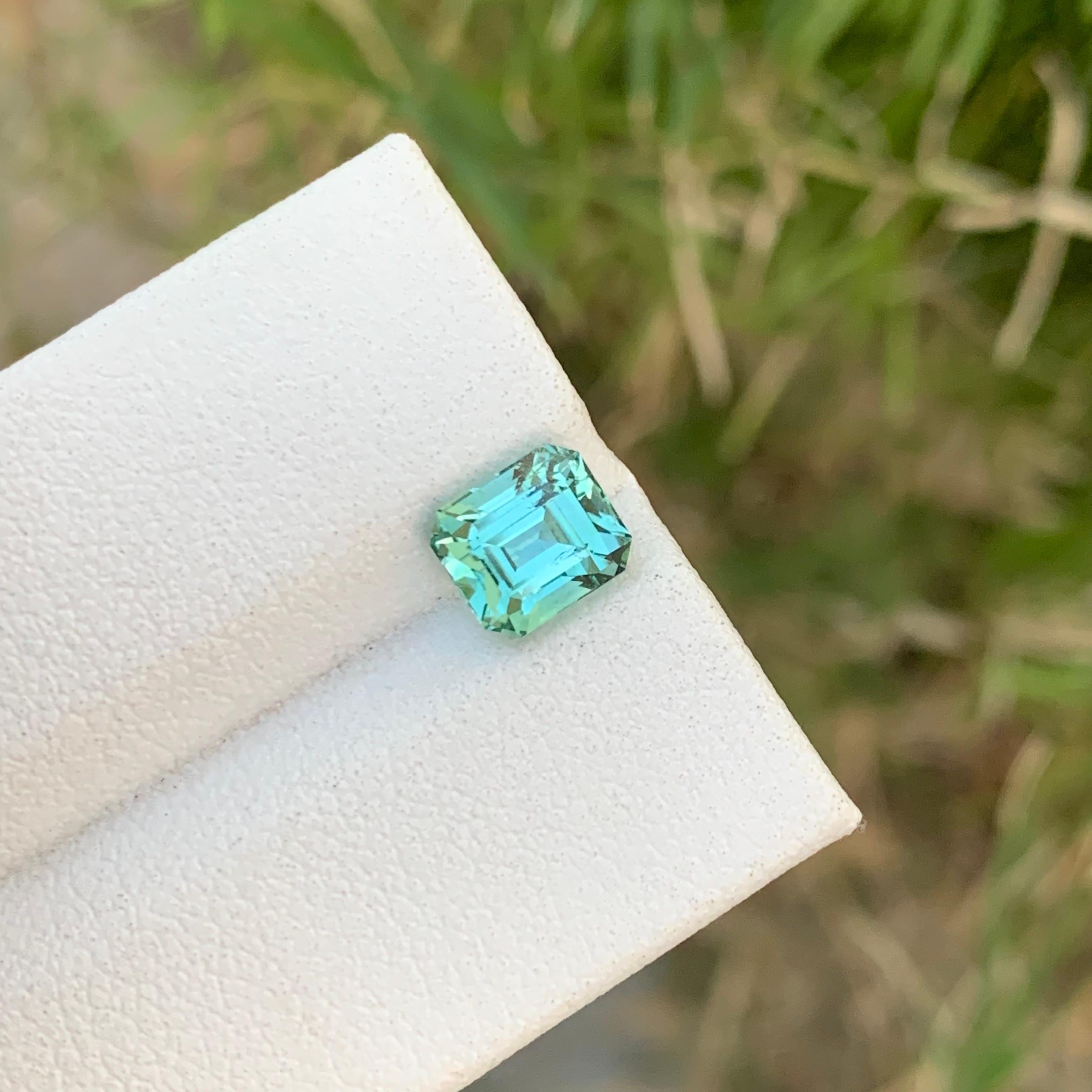 1.65 Carat Natural Loose Mint Tourmaline Emerald Shape Gem For Jewellery In New Condition For Sale In Peshawar, PK