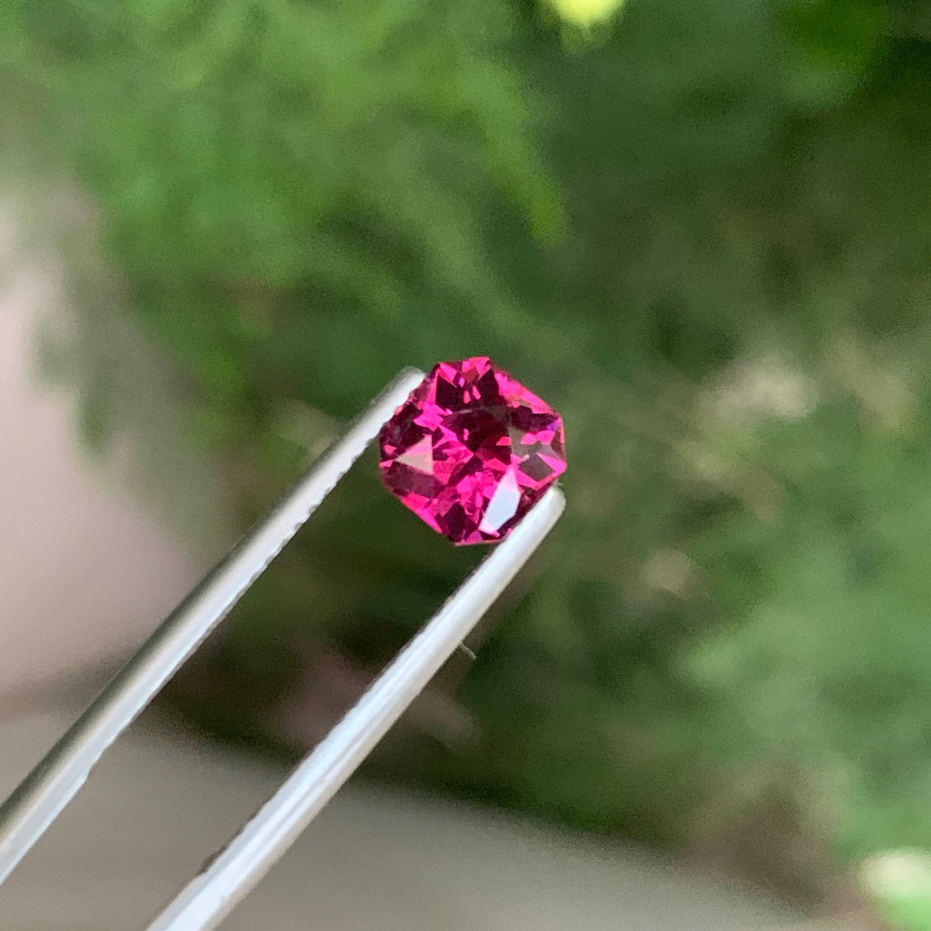 1.65 Carat Natural Loose Pink Garnet Step Asscher Cut Natural African Gemstone For Sale 5