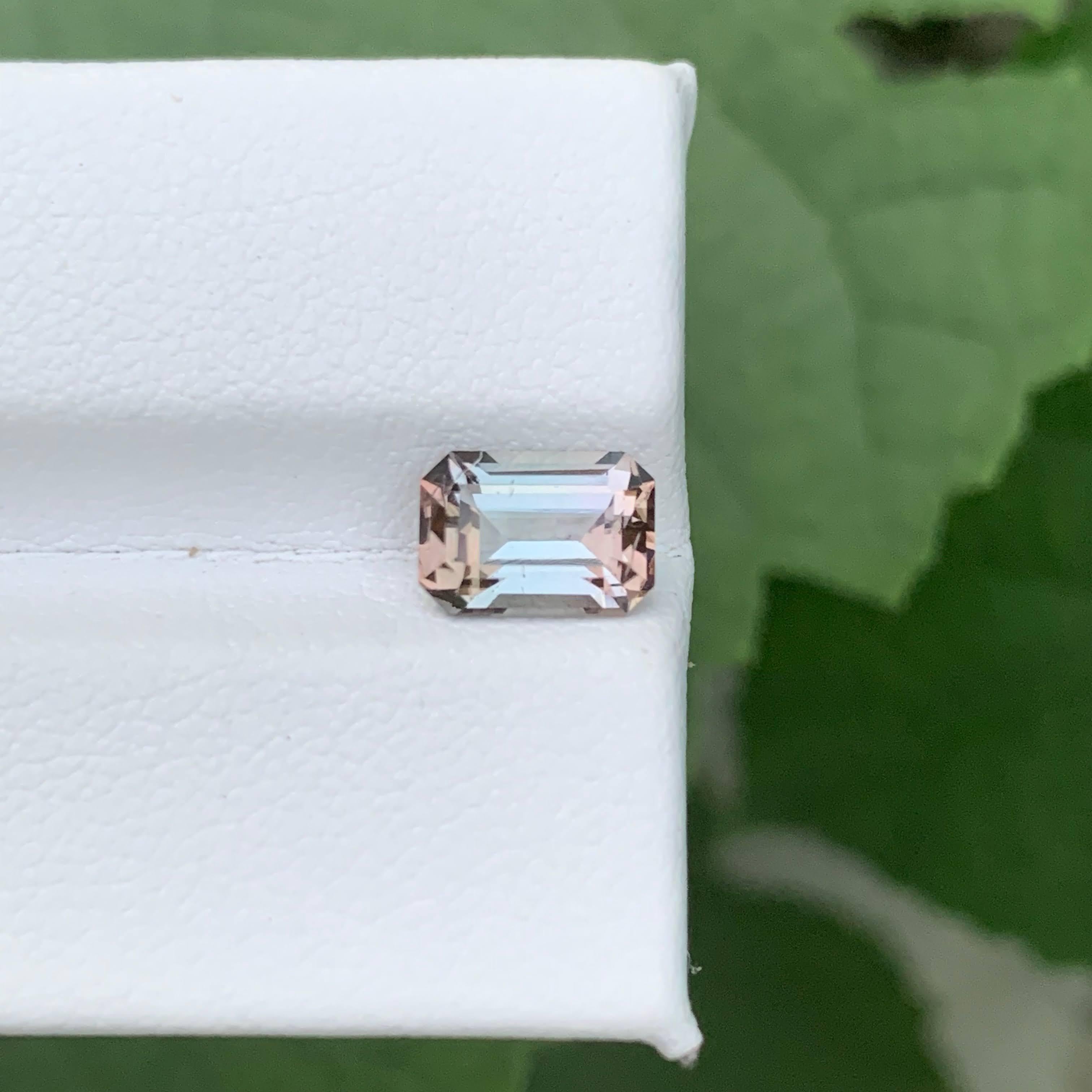 1,65 Karat Natürliche Lose Sonnenuntergang Farbe Turmalin Smaragd Schliff Afrikanischen Edelstein im Angebot 4