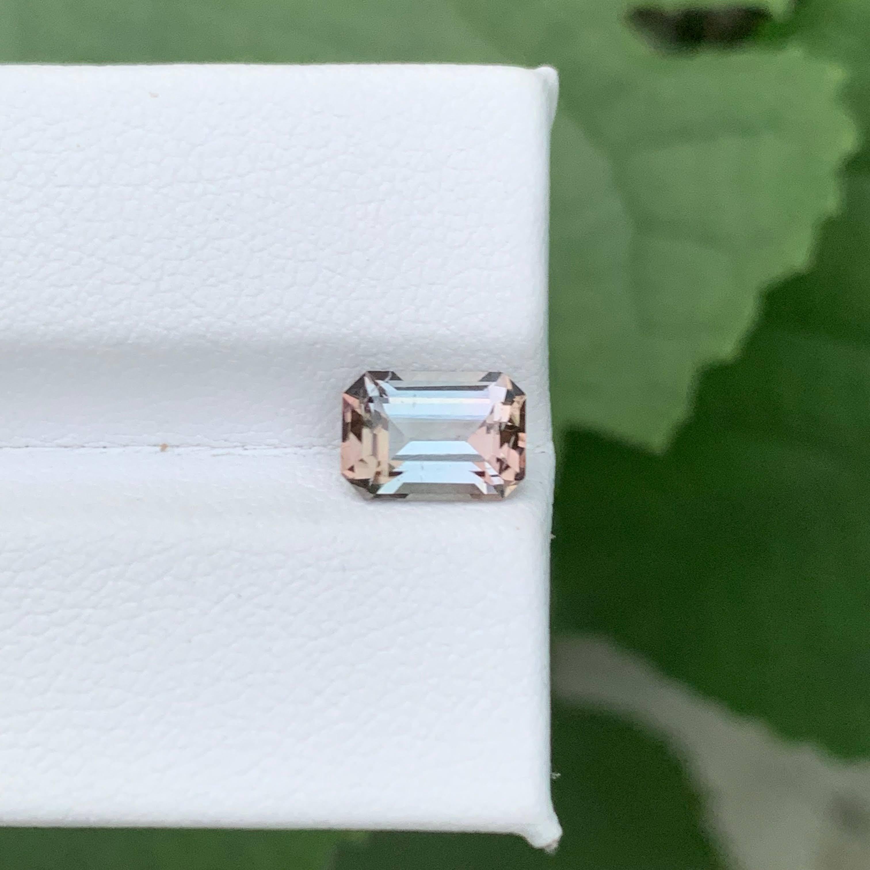 1,65 Karat Natürliche Lose Sonnenuntergang Farbe Turmalin Smaragd Schliff Afrikanischen Edelstein im Angebot 5