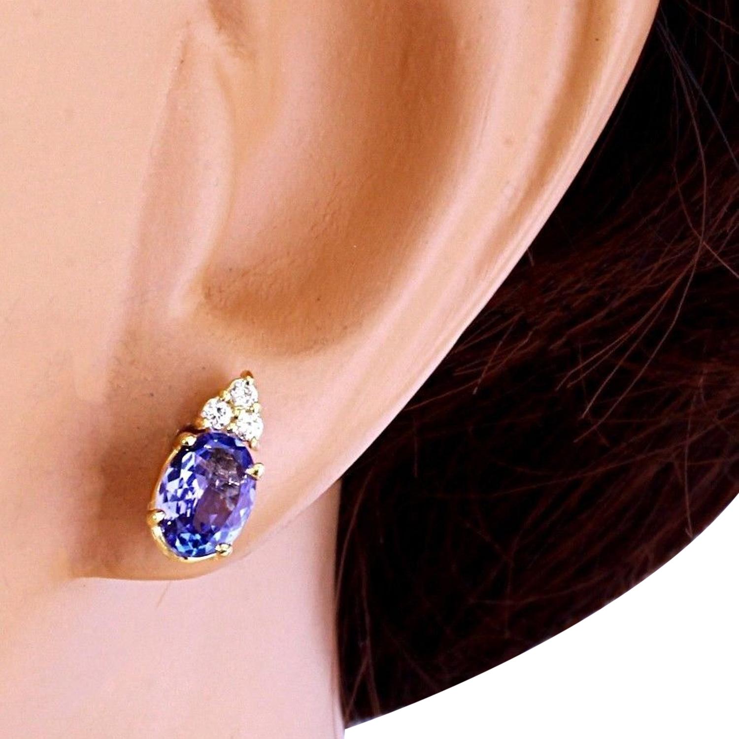 Women's 1.65 Carat Natural Tanzanite 14 Karat Solid Yellow Gold Diamond Stud Earrings For Sale